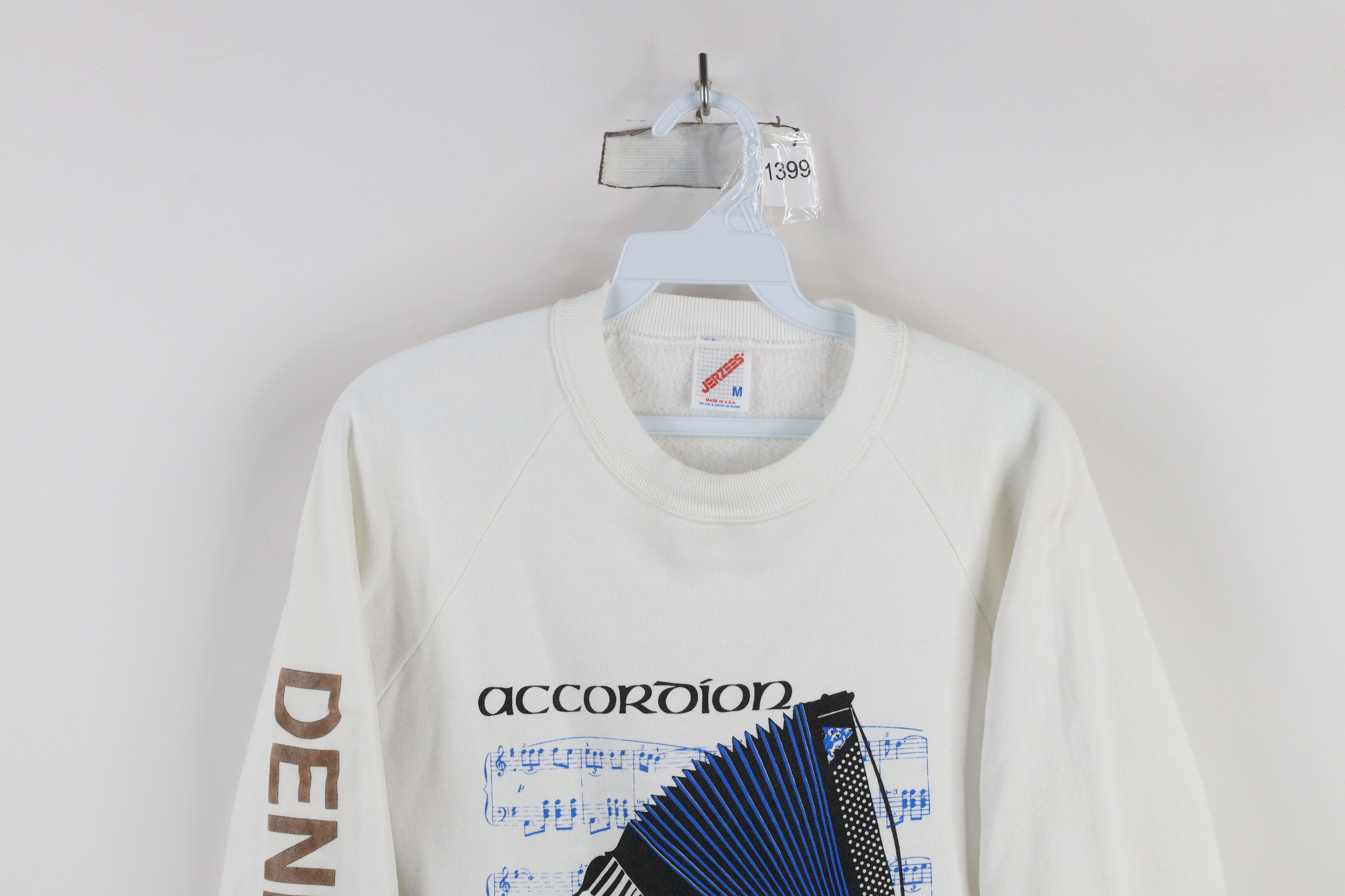 Vintage Vintage 80s Accordion Player Music Sweatshirt White USA Size US M / EU 48-50 / 2 - 2 Thumbnail