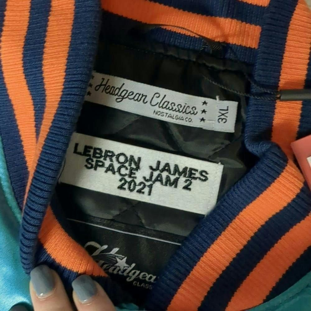 Other Headgear classics tune squad LeBron James jacket size 3XL Size US XXL / EU 58 / 5 - 4 Thumbnail