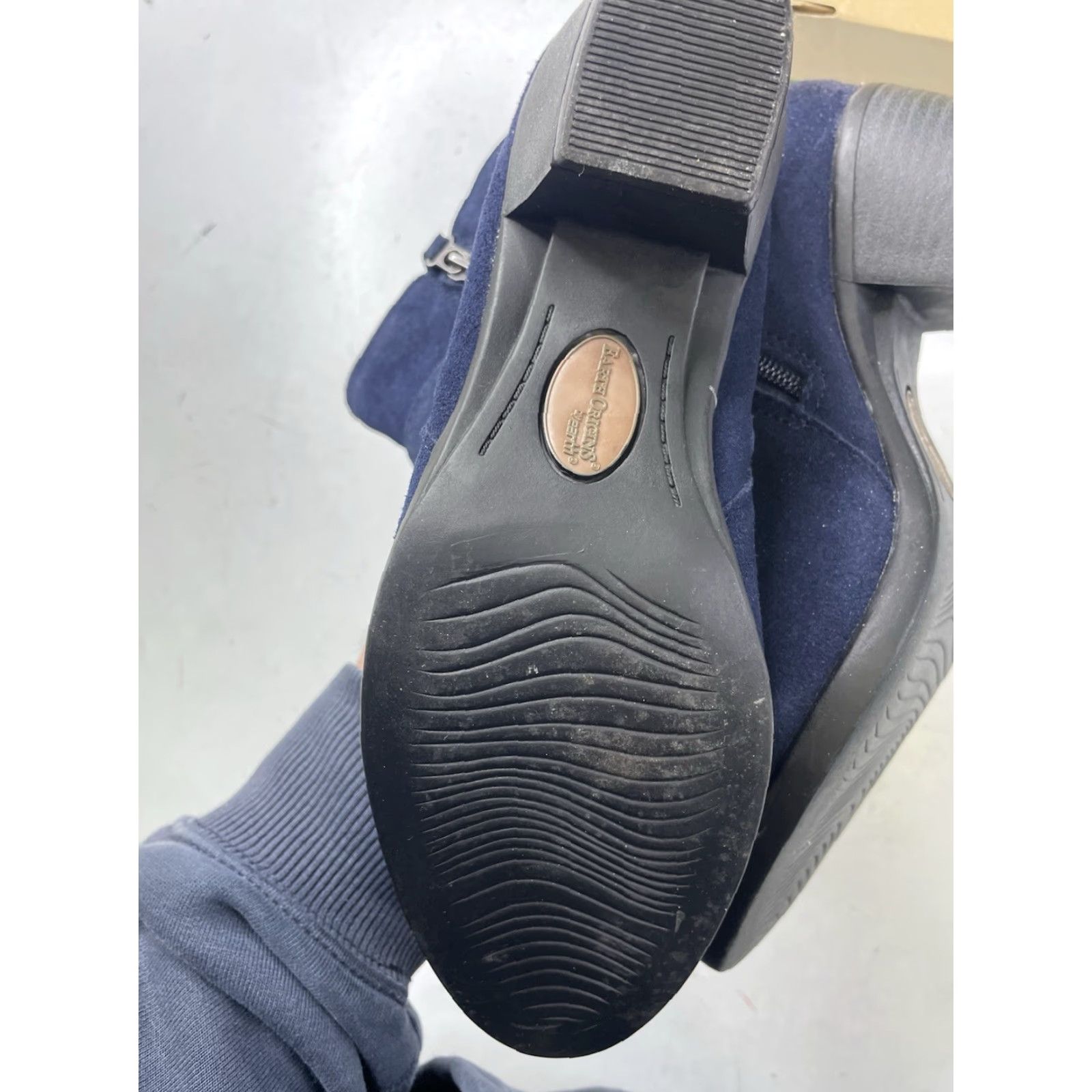 Vintage Earth Origins Tori Women's Bootie Navy Blue Suede Ankle Water Resistant 10W Wide Size US 10 / IT 40 - 6 Thumbnail