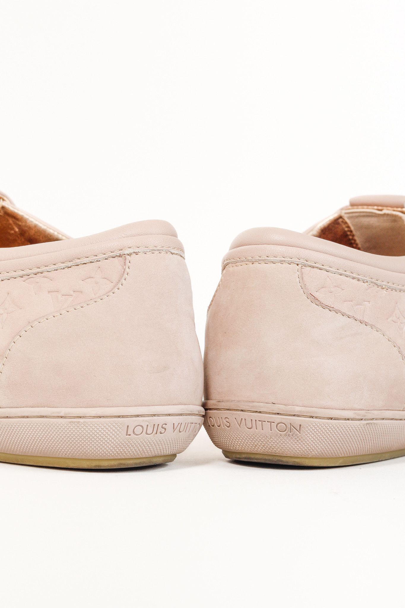 Louis Vuitton Louis Vuitton Popincourt Monogram Embossed Nubuck Sneakers Size US 5 / IT 35 - 9 Thumbnail