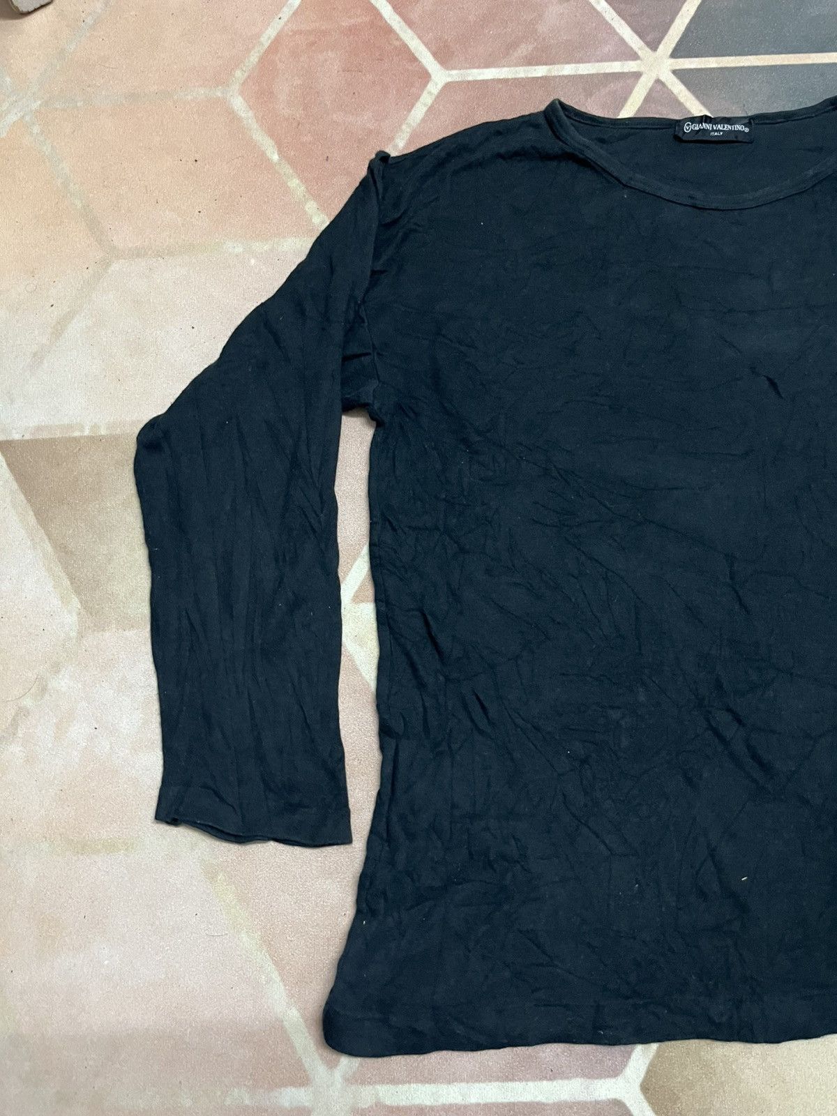 Gianni Valentino 💥Pure Black Gianni Valentino VALENTINO 90s Tee Size US XL / EU 56 / 4 - 4 Thumbnail