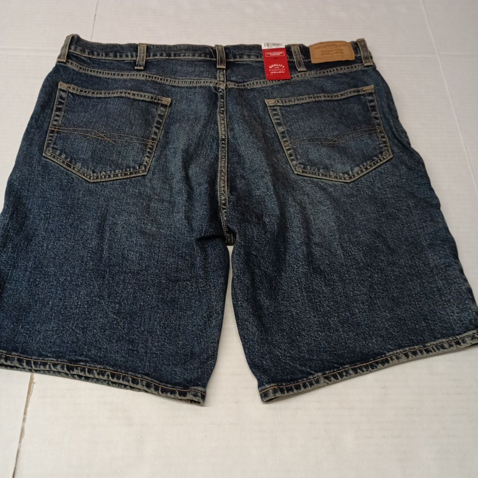 Levi's Levi Strauss Shorts Men's 40 Blue Classic Comfort Relaxed Size US 40 / EU 56 - 5 Thumbnail