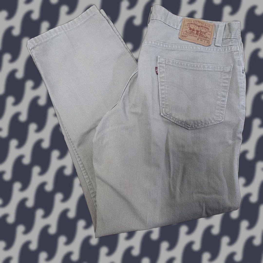 VINTAGE Levi's 550 Jeans Mens 36x30 Gray Relaxed Tapered Made in USA 90s