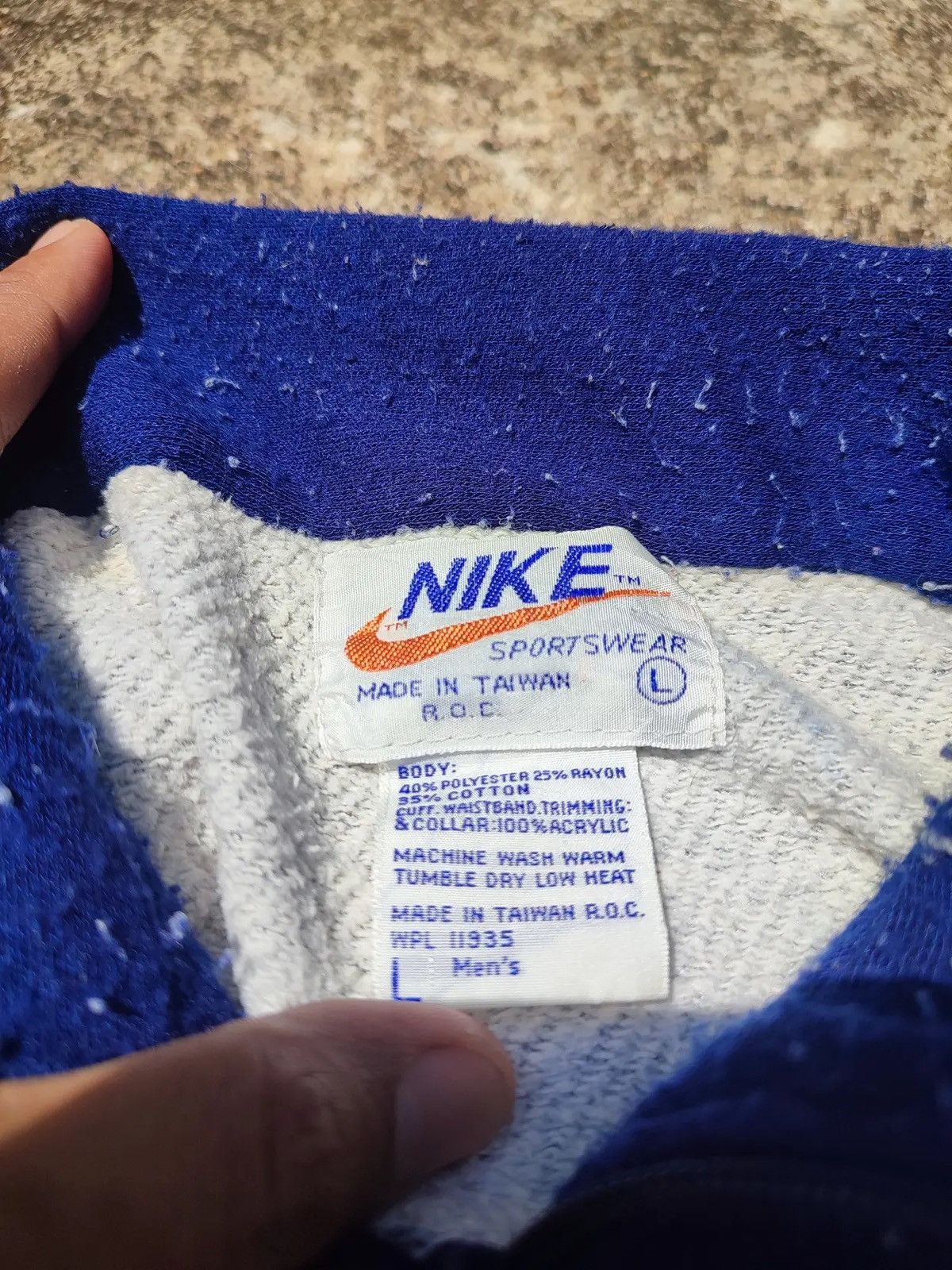 Nike Vintage 80s Nike Sportswear Full-Zip Track Jacket Grey/Blue Size US L / EU 52-54 / 3 - 15 Thumbnail