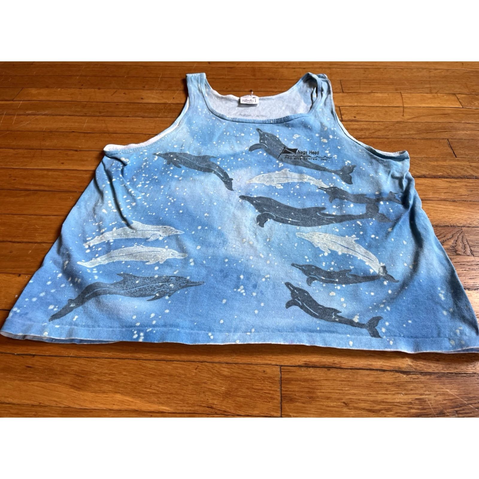 Vintage VINTAGE HoTropics Nags Head Pro Dive Center Dolphin Tank Top Men’s XL Blue All Over Print Shirt Tank Top Dolphin 90s Animals Nautical Sports Mens Size US XL / EU 56 / 4 - 2 Thumbnail