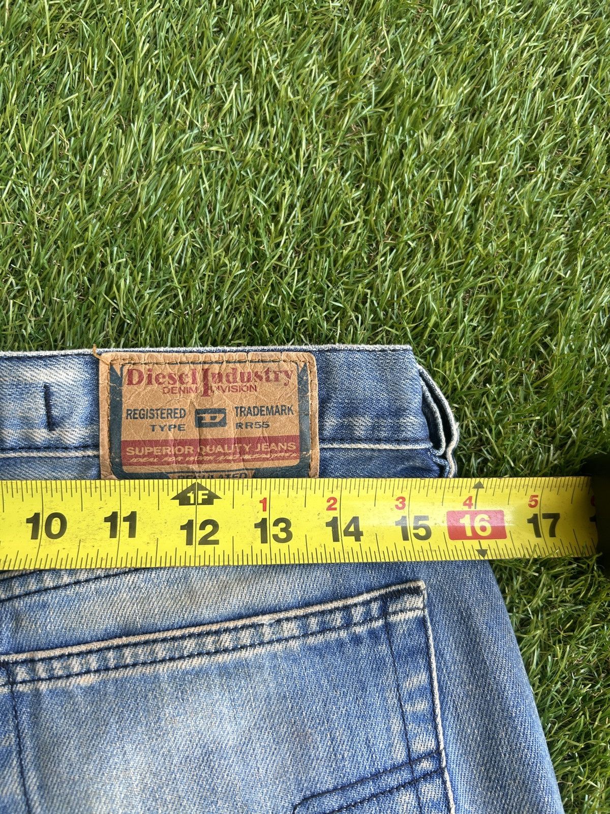 Diesel Diesel Industry Denim Division Made in Italy Jeans Size 28 Size US 28 / EU 44 - 8 Thumbnail
