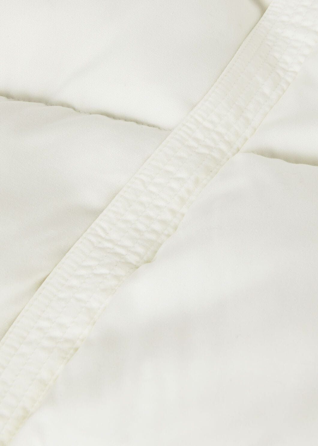 Loro Piana o1srvl11e0126 FAO3376 Sebastian Puffer Jacket in White Size S / US 4 / IT 40 - 7 Thumbnail