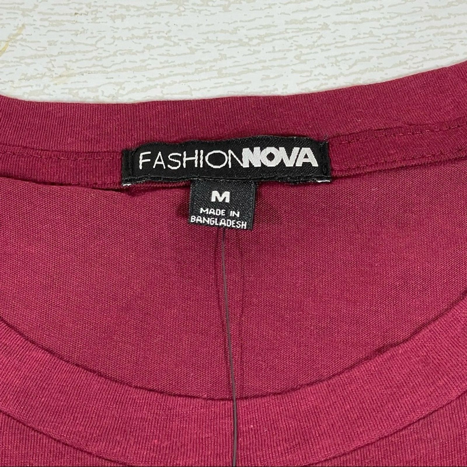 Other FASHION NOVA Wine Cropped Long Sleeved Tee Size M NWT Size M / US 6-8 / IT 42-44 - 10 Thumbnail