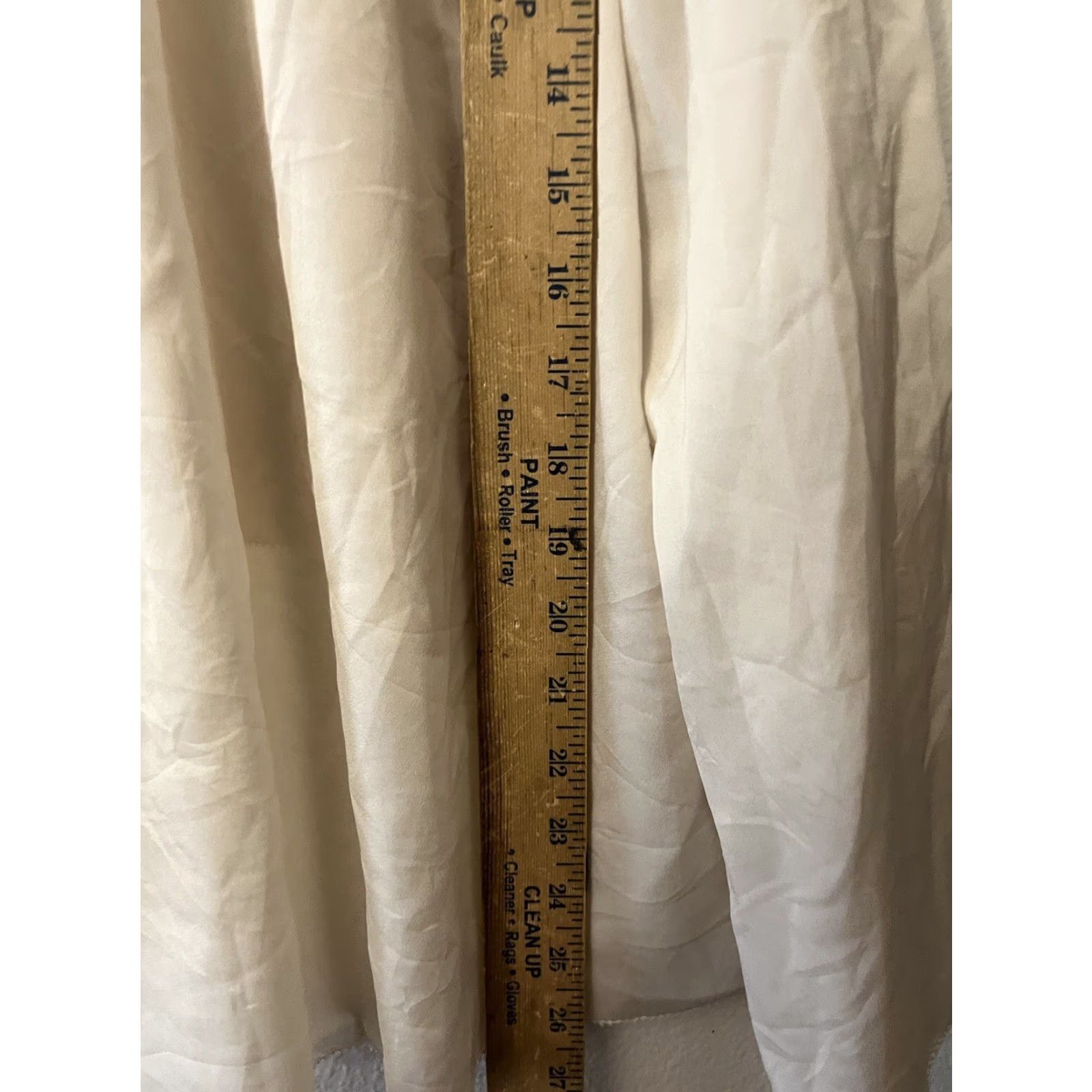 H&M VINTAGE H&M Blouse Shirt Womens Long Sleeve V-Neck Ivory Size 4 Adult Womens 1990s Cream Down? Size S / US 4 / IT 40 - 4 Thumbnail