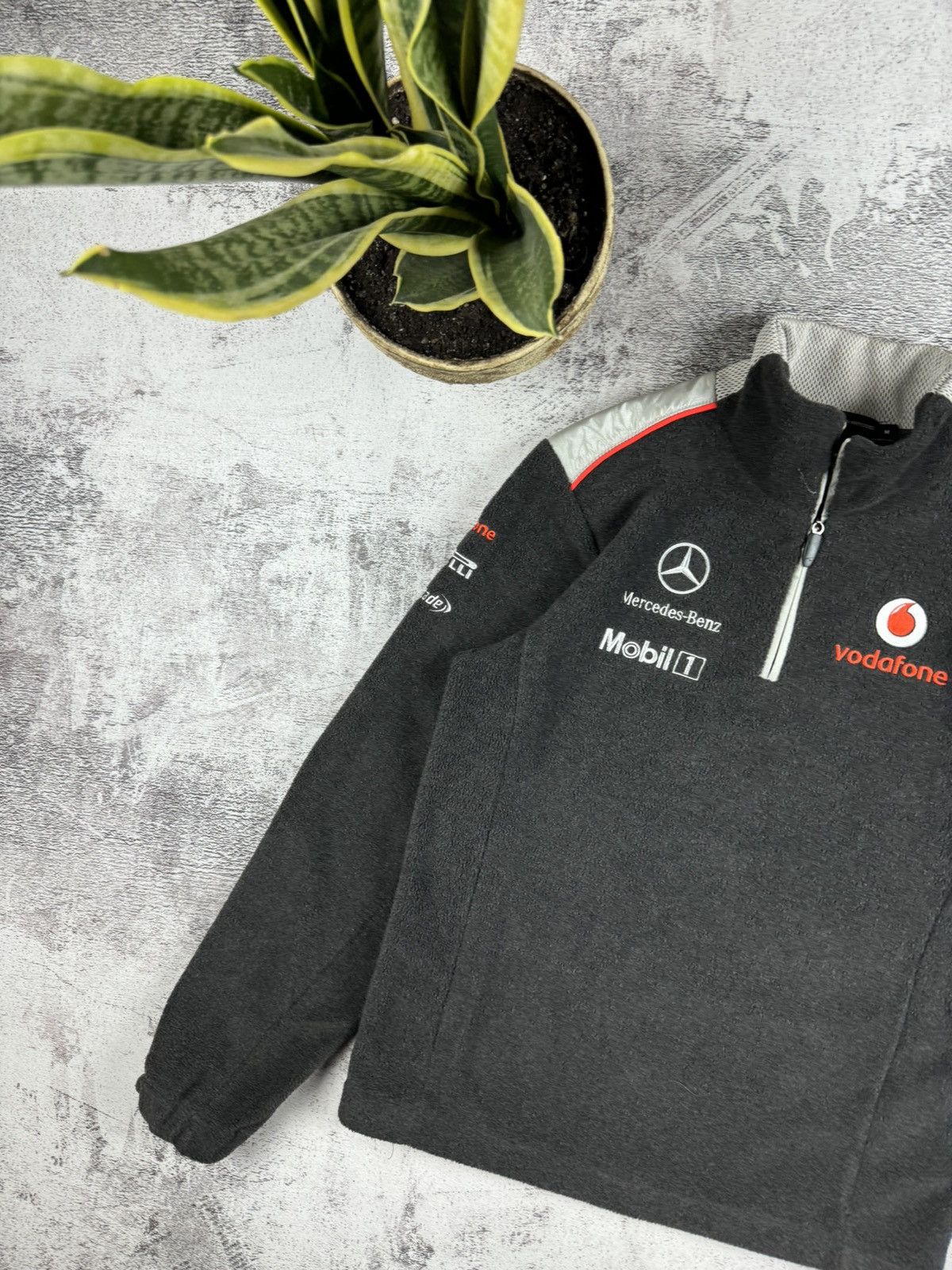 Mercedes-Benz Mercedes-Benz McLaren Vodafone Hugo Boss F1 Fleece Jacket Size US M / EU 48-50 / 2 - 5 Thumbnail