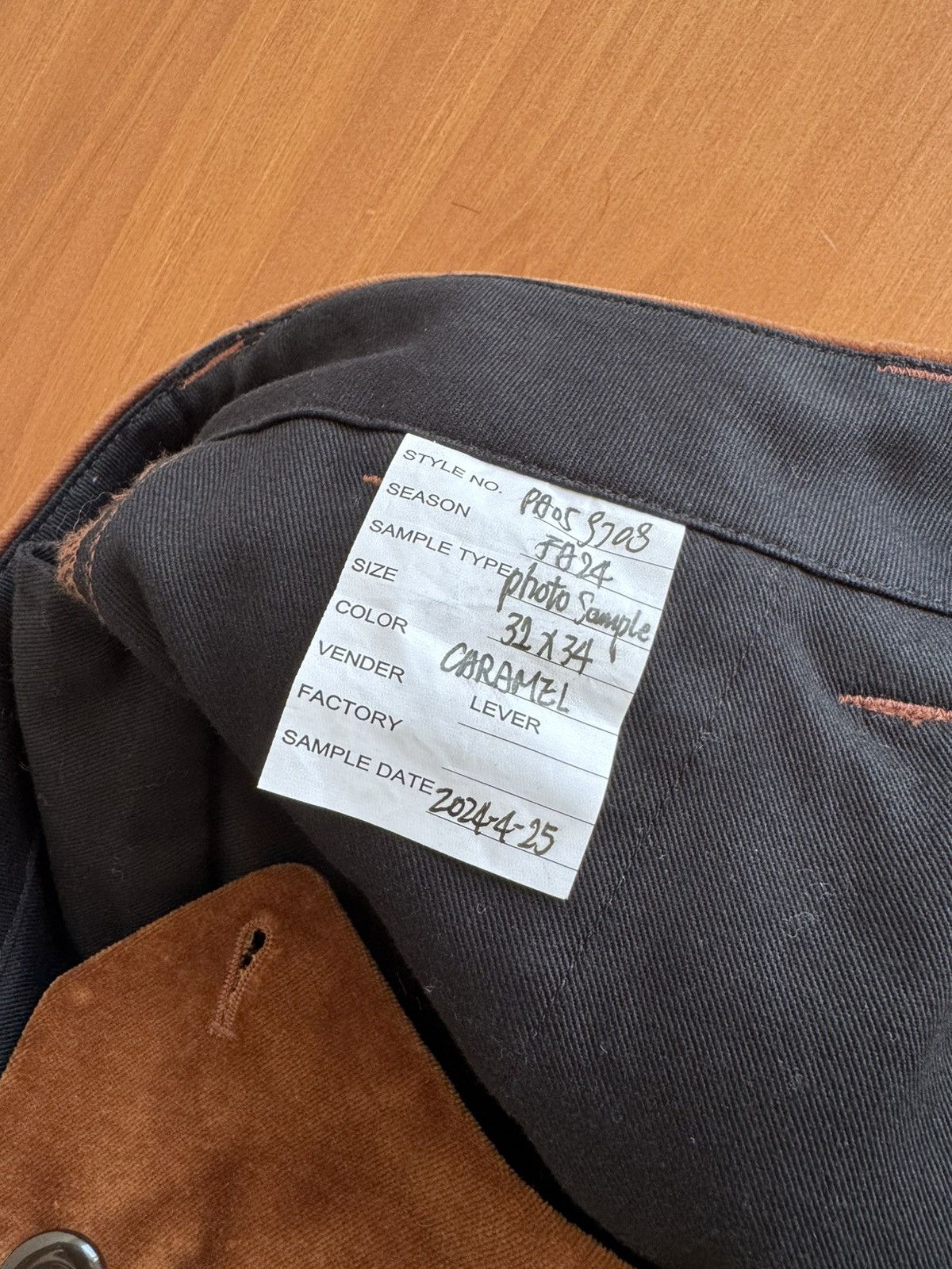 Todd Snyder Todd Snyder Caramel Velour Pants Sample Size 32x34 Size US 32 / EU 48 - 6 Thumbnail