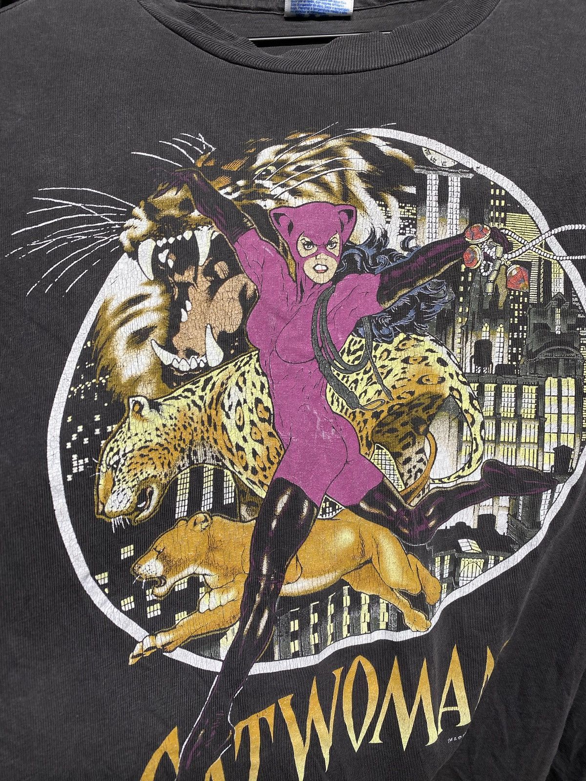 Vintage Vintage 1995 Cat Women T-Shirt Vtg Dc Comics Tee XL Size US XL / EU 56 / 4 - 7 Thumbnail