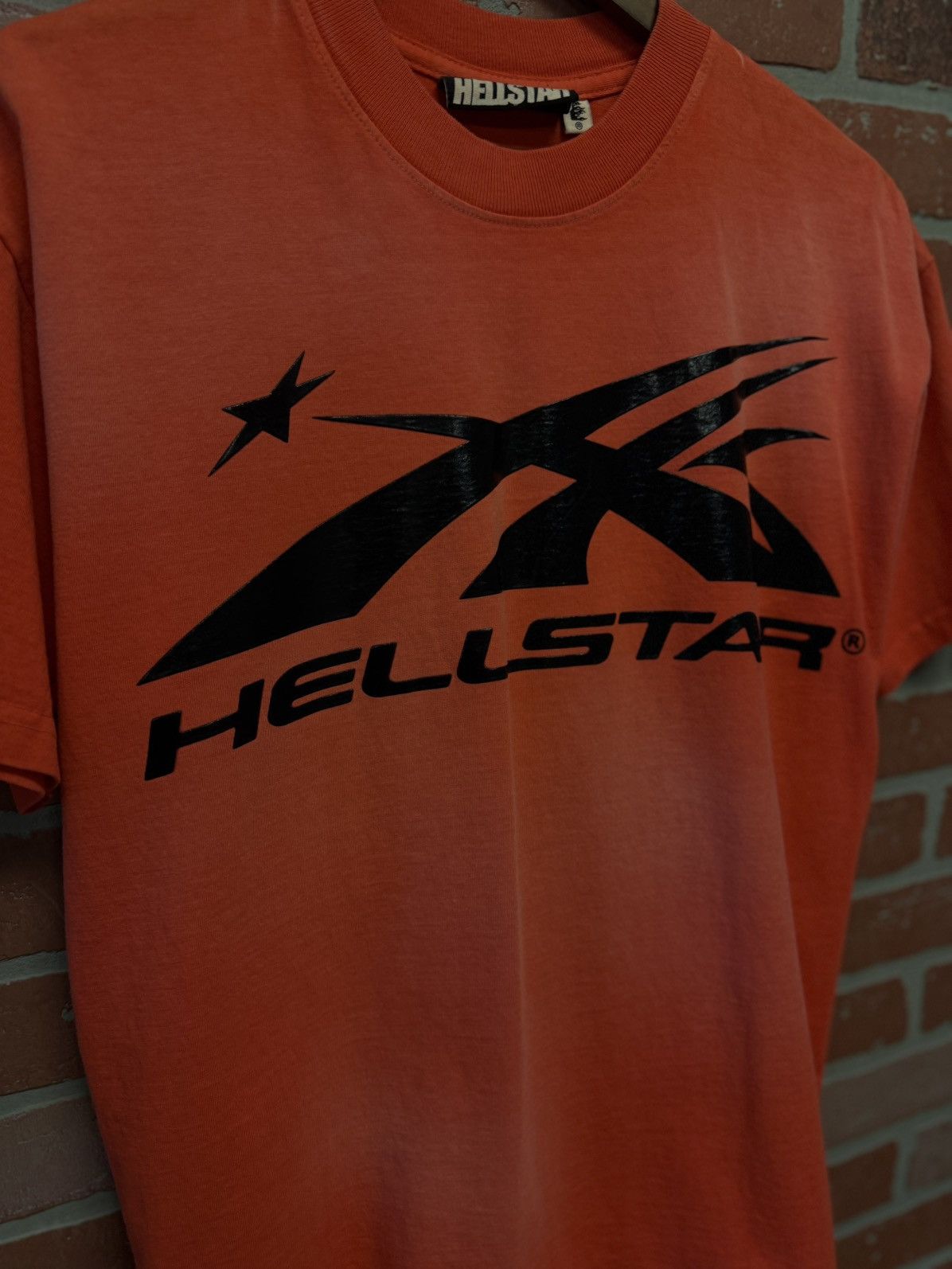 HELLSTAR Hellstar RED Logo Tee Shirt 100% Authentic Size XS Size US XS / EU 42 / 0 - 5 Thumbnail