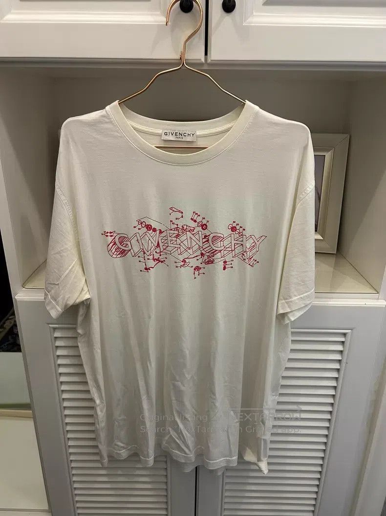 Givenchy Givenchy Short Sleeve Size US XL / EU 56 / 4 - 1 Thumbnail