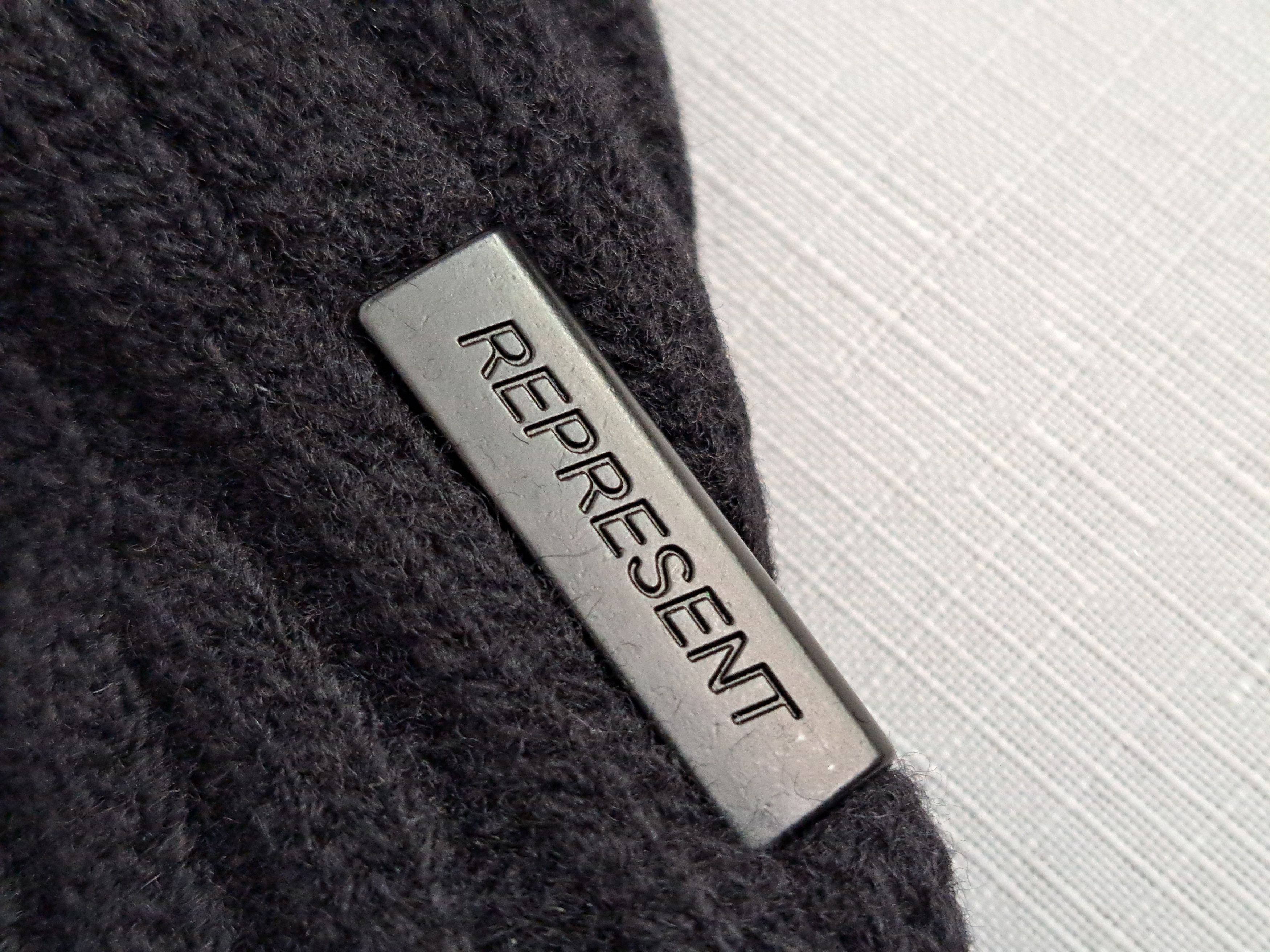 Represent Clo. Represent oversized wool/cashmere zip hoodie. Size M Size US M / EU 48-50 / 2 - 12 Thumbnail