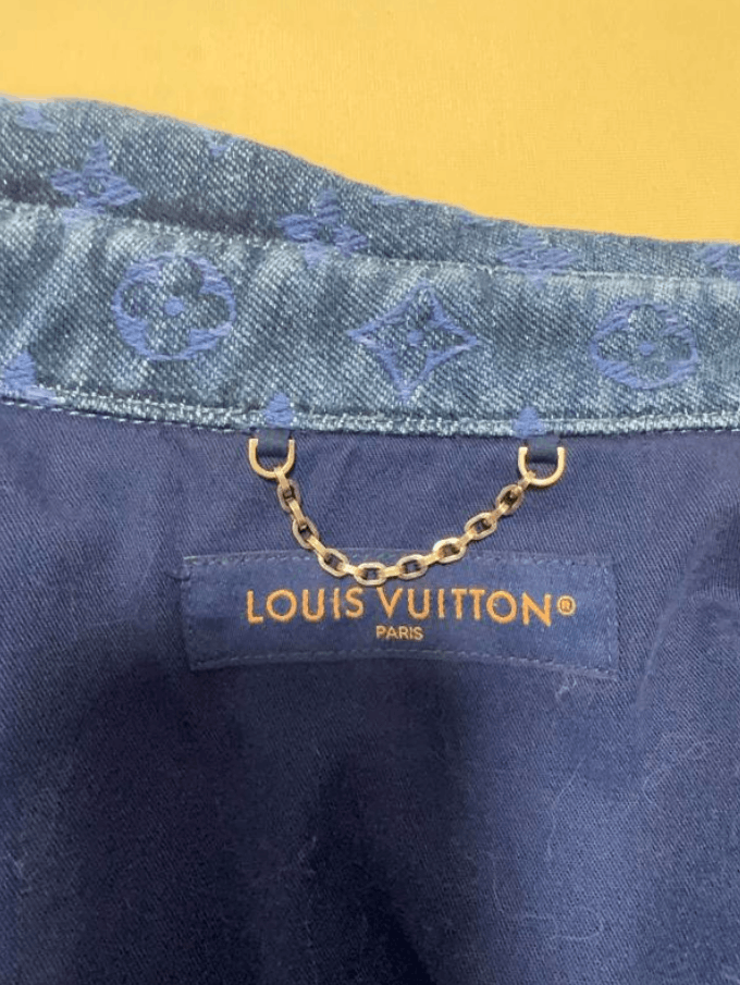 Louis Vuitton Louis Vuitton short-sleeve denim shirt Size US L / EU 52-54 / 3 - 3 Thumbnail