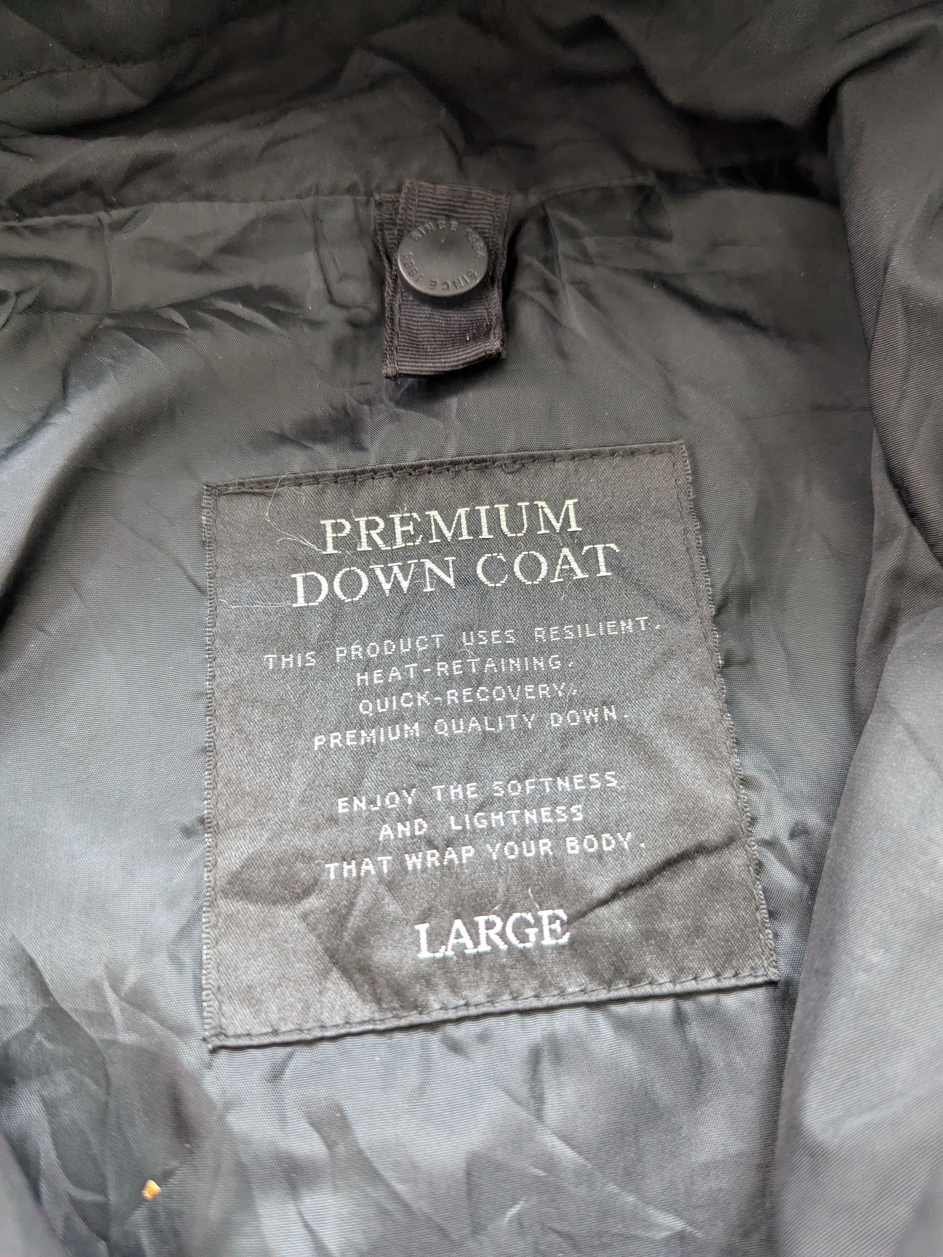 Japanese Brand × Uniqlo Uniqlo Premium Down Coat Hoodie Gorpcore Size US L / EU 52-54 / 3 - 16 Thumbnail