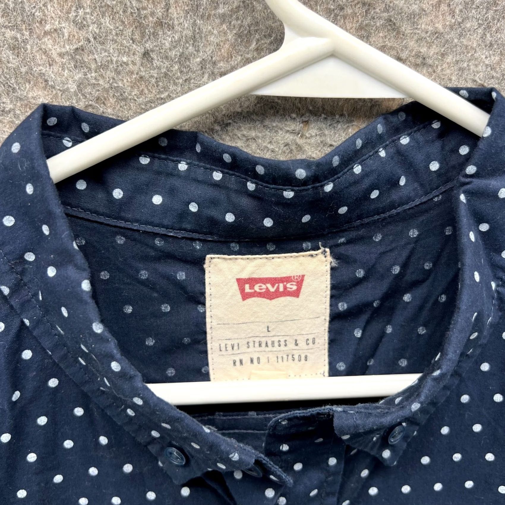 Levi's VINTAGE Levi's Shirt Mens Large Blue Button Down Polka Dots Preppy Short Sleeve Strauss Size US L / EU 52-54 / 3 - 7 Thumbnail