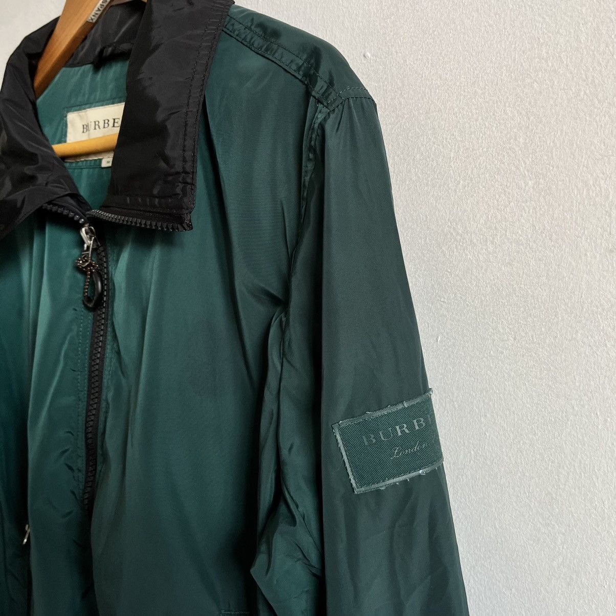 Burberry BURBERRY BRIT HOODED WINDBREAKER Size XL / US 12-14 / IT 48-50 - 3 Thumbnail