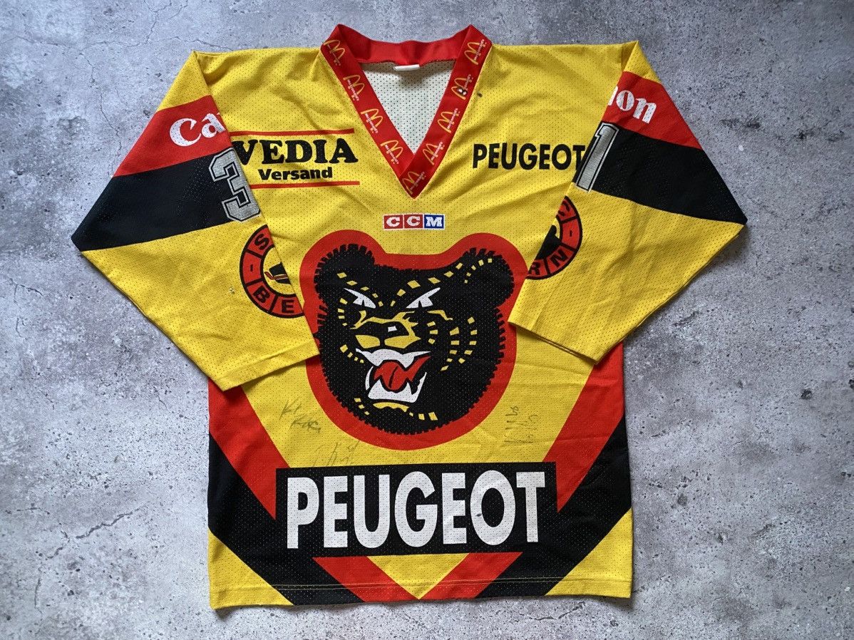 Ccm × NFL Vintage CCM Sc Bern Switzerland Ice Hockey Jersey Size US S / EU 44-46 / 1 - 1 Thumbnail
