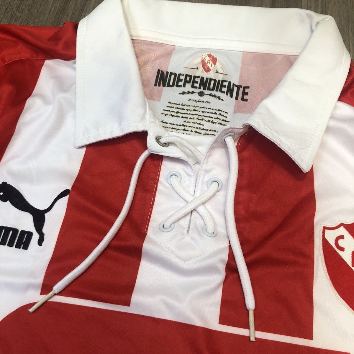 Puma Independiente 12/13 special jersey Size US M / EU 48-50 / 2 - 6 Thumbnail