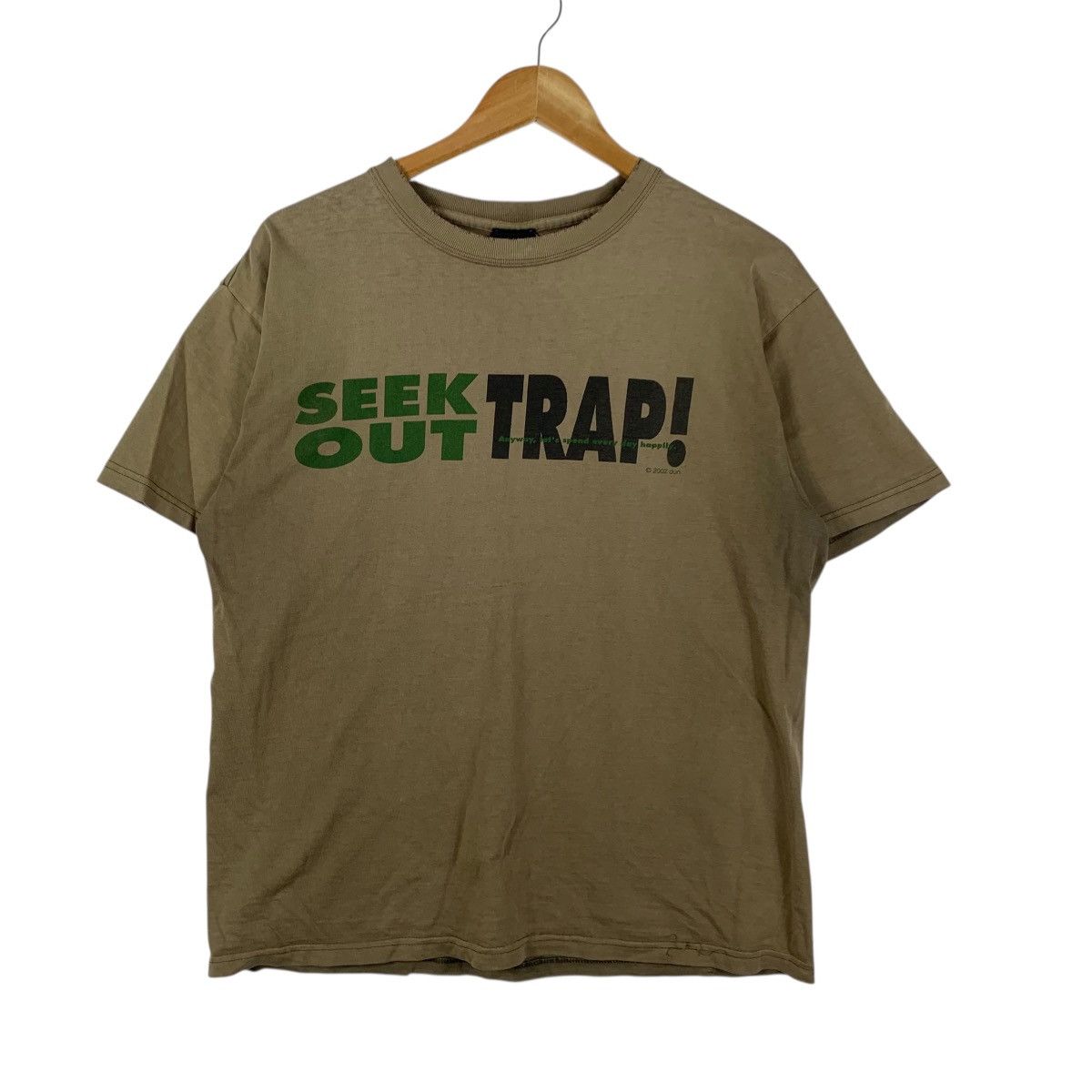 Vintage Vintage 2002 SEEK OUT TRAP! Skateboard Tee Shirt Top Tattoo Size US L / EU 52-54 / 3 - 4 Thumbnail