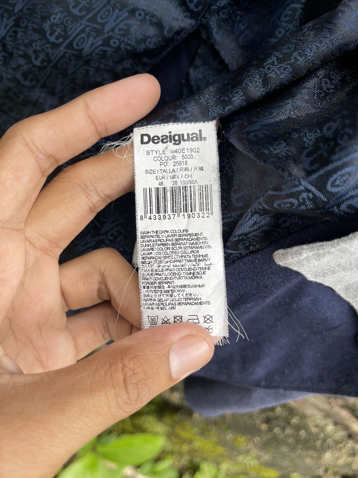 Designer Desigual Blazer Hoodie Hybrid Jacket Navy Size 48 Size US M / EU 48-50 / 2 - 19 Thumbnail