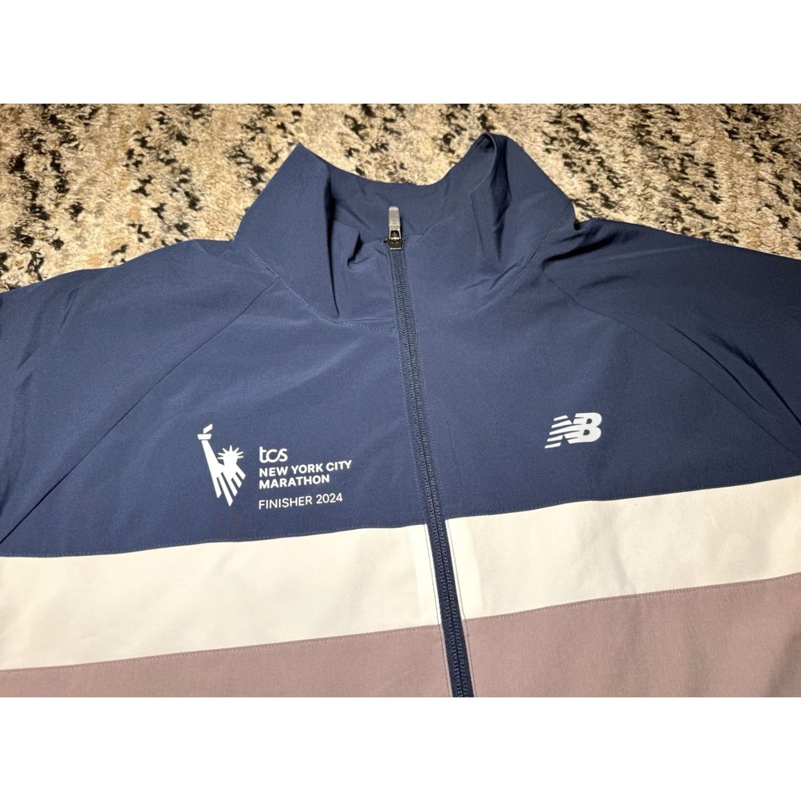 New Balance VINTAGE? No. 2024 TCS New York City Marathon Finisher Women New Balance Jacket Purple Large Size L / US 10 / IT 46 - 4 Thumbnail