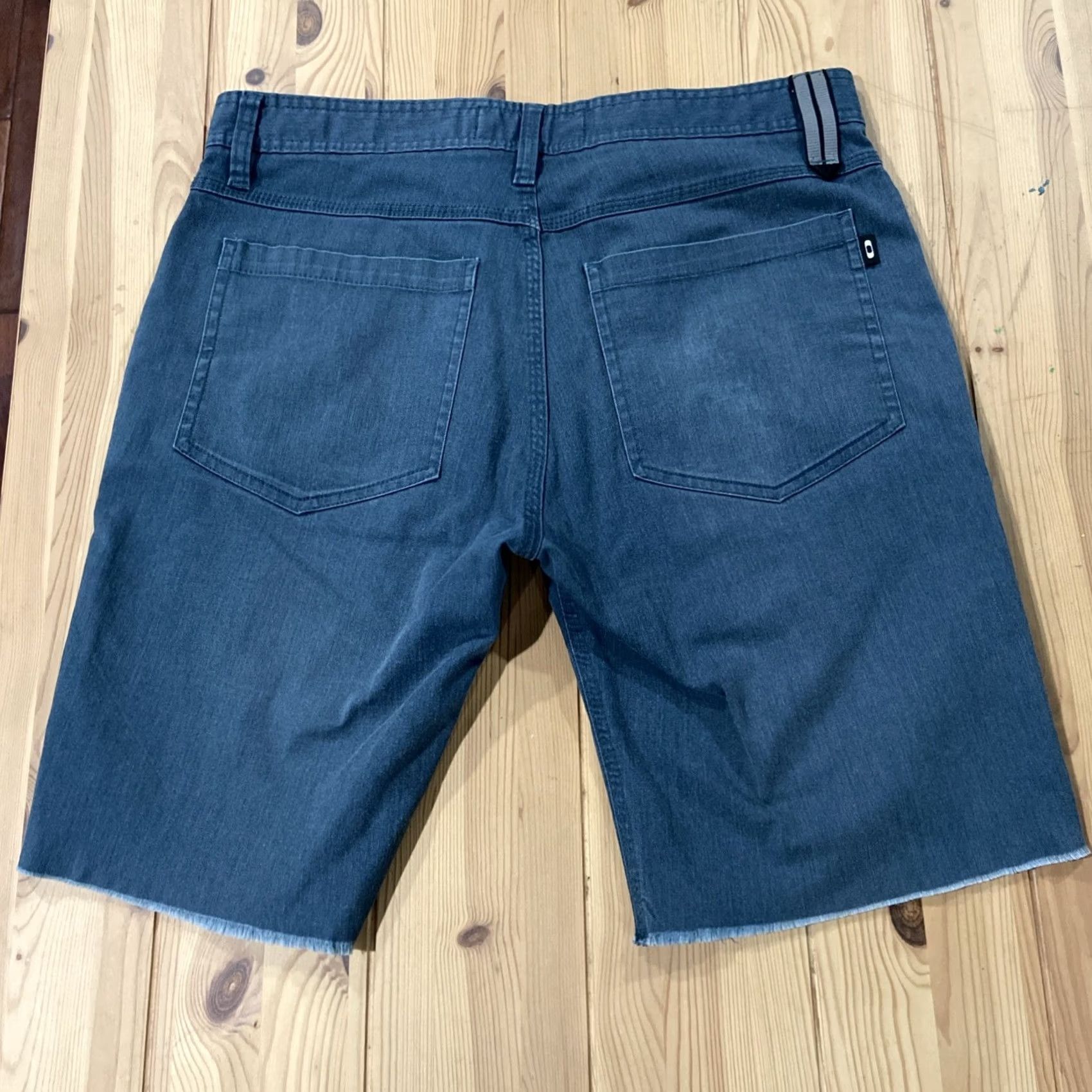 Oakley Oakley Shorts Mens 32 Blue Cotton Blend Slats Slim Fit Flat Front Chino Flat Front Mens Boys Girls Size US 32 / EU 48 - 6 Thumbnail