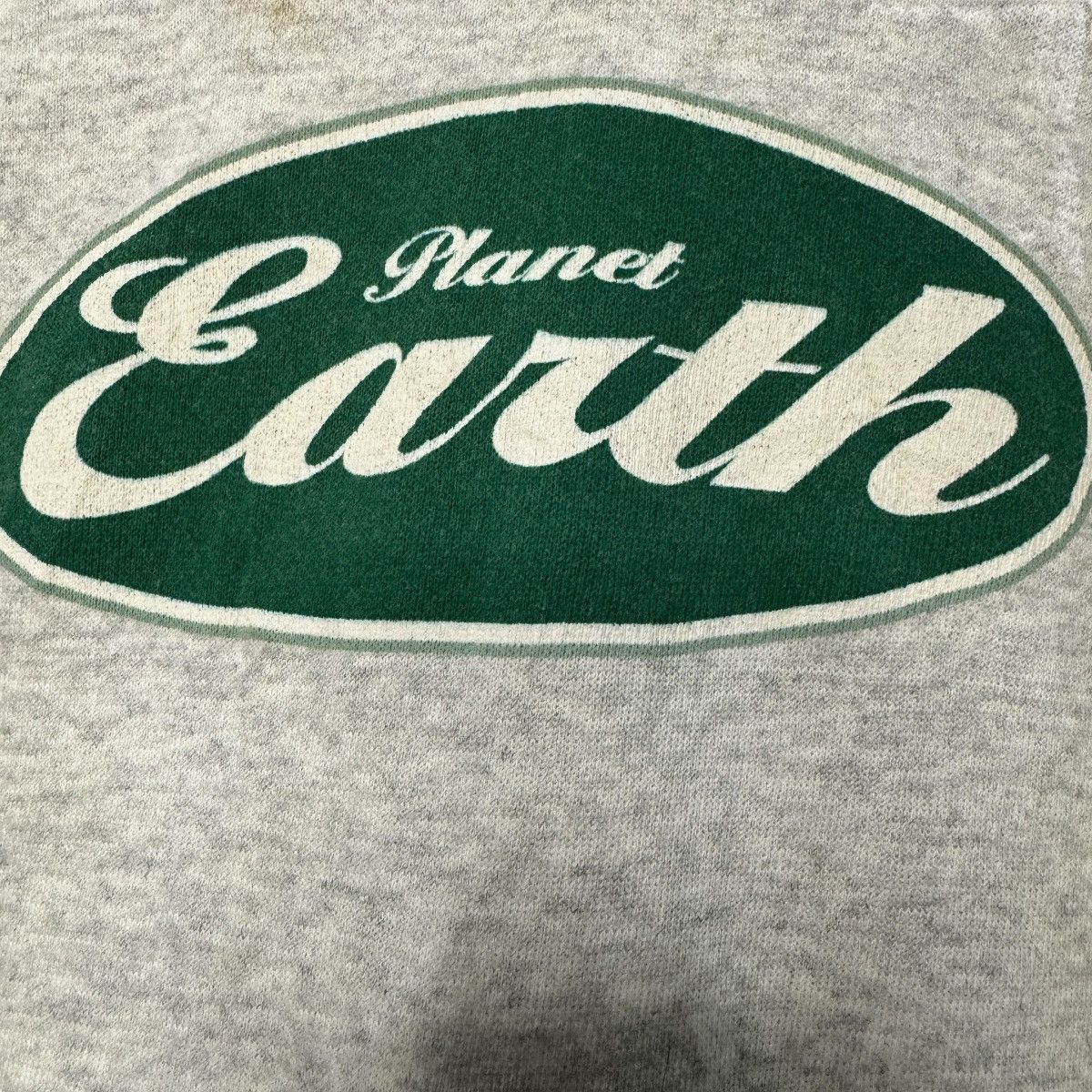 Vintage Vintage Planet Earth Skateboard Hoodie Size US L / EU 52-54 / 3 - 4 Thumbnail