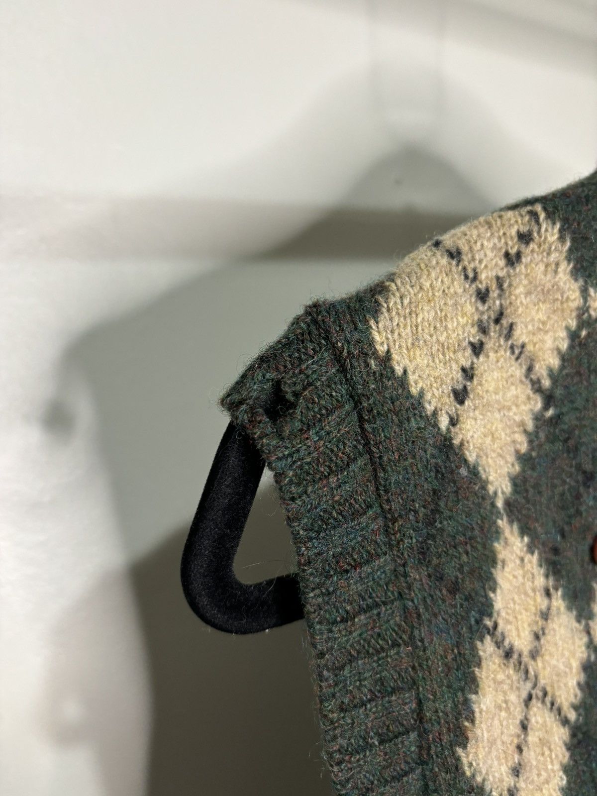 Vintage Vintage 1970s Patterned Green Wool Sweater Vest Size US L / EU 52-54 / 3 - 3 Thumbnail