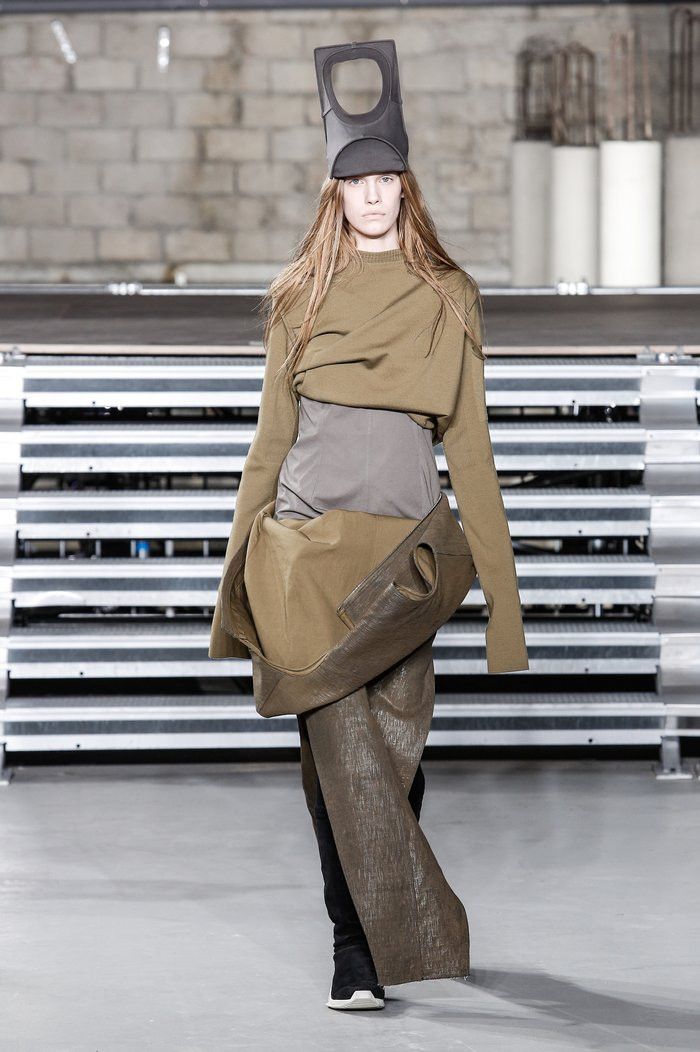 Rick Owens F/W 17 "GLITTER" Runway Subhuman Knit in Gold Rick Owens M Size M / US 6-8 / IT 42-44 - 1 Thumbnail
