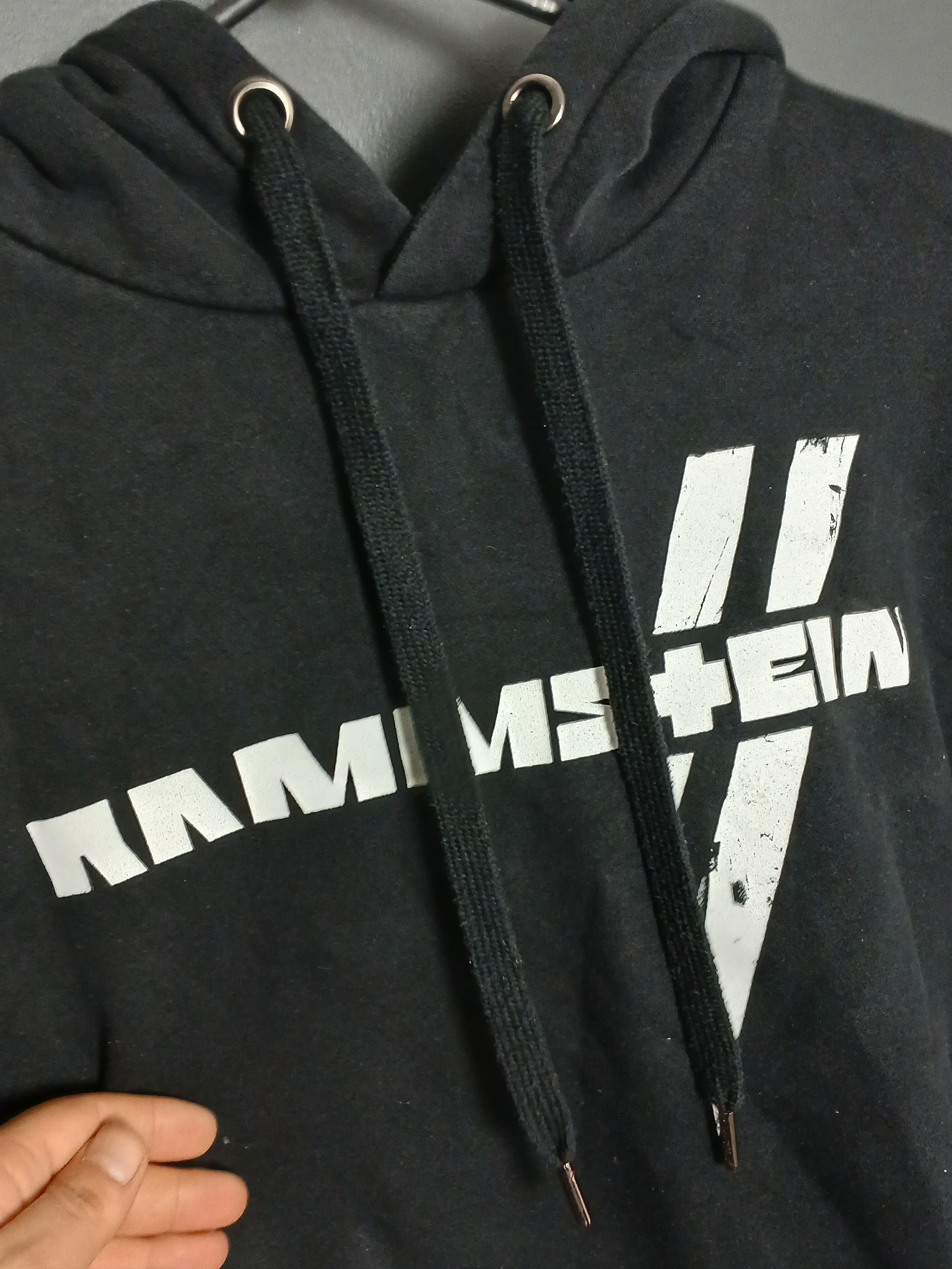 Band Tees Rammstein Reise Reise Hoodie Size US M / EU 48-50 / 2 - 7 Thumbnail