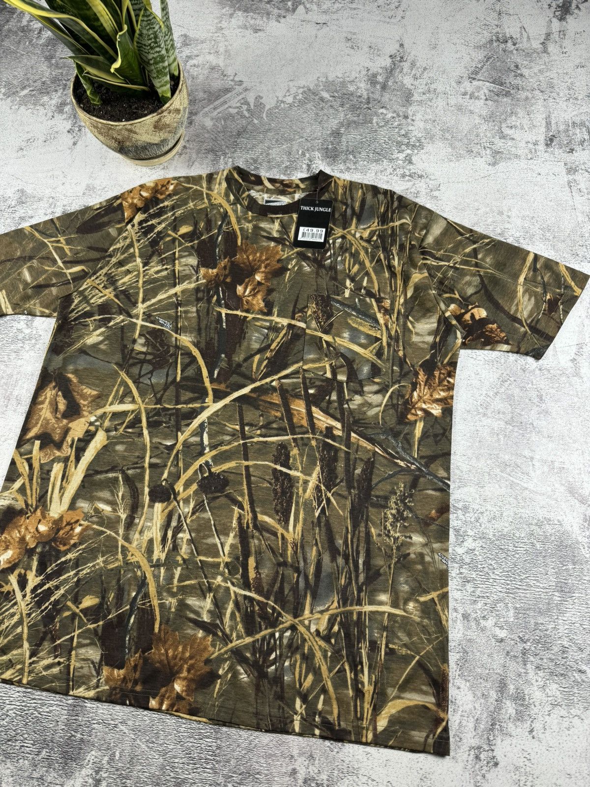 Realtree Vintage NEW Camo Realtree Thick Jungle Army Y2K T Shirt Tee Size US XL / EU 56 / 4 - 5 Thumbnail