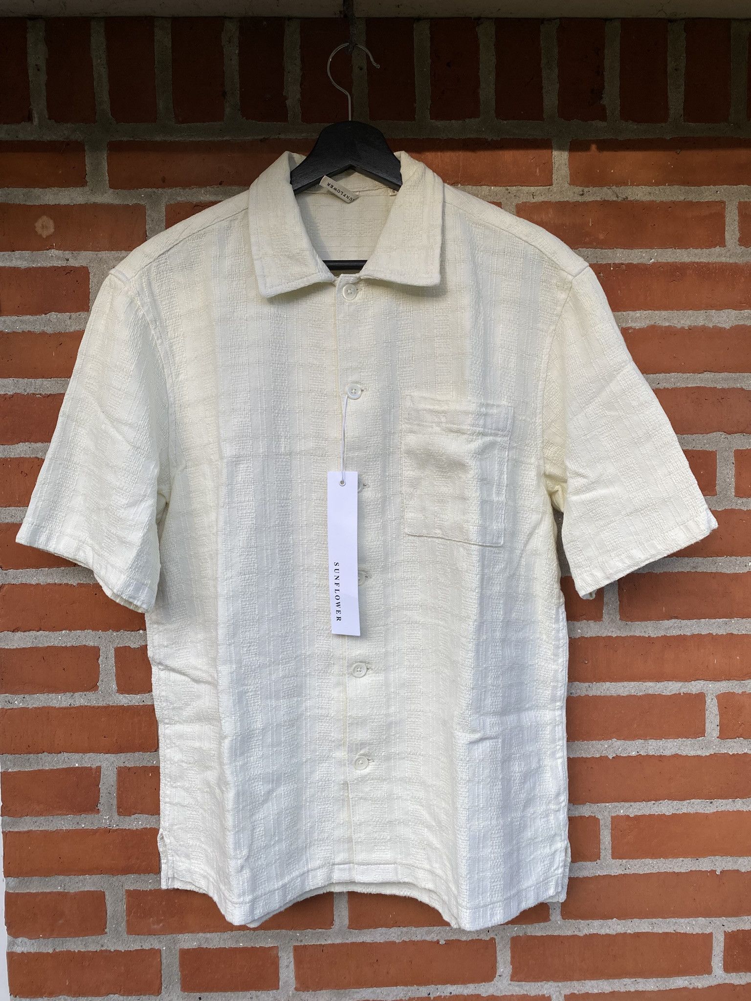 Sunflower NWT - Spacey SS Shirt - Off White Size US S / EU 44-46 / 1 - 6 Thumbnail