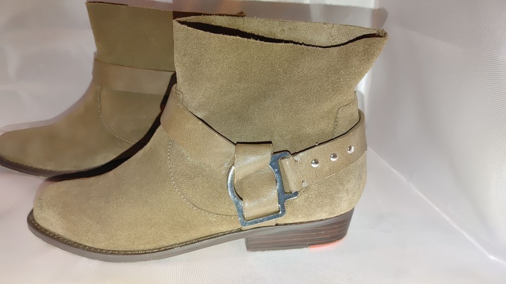 Joe's Joe's Jeans Suede Booties Size 8.5M Size US 8.5 / IT 38.5 - 3 Thumbnail