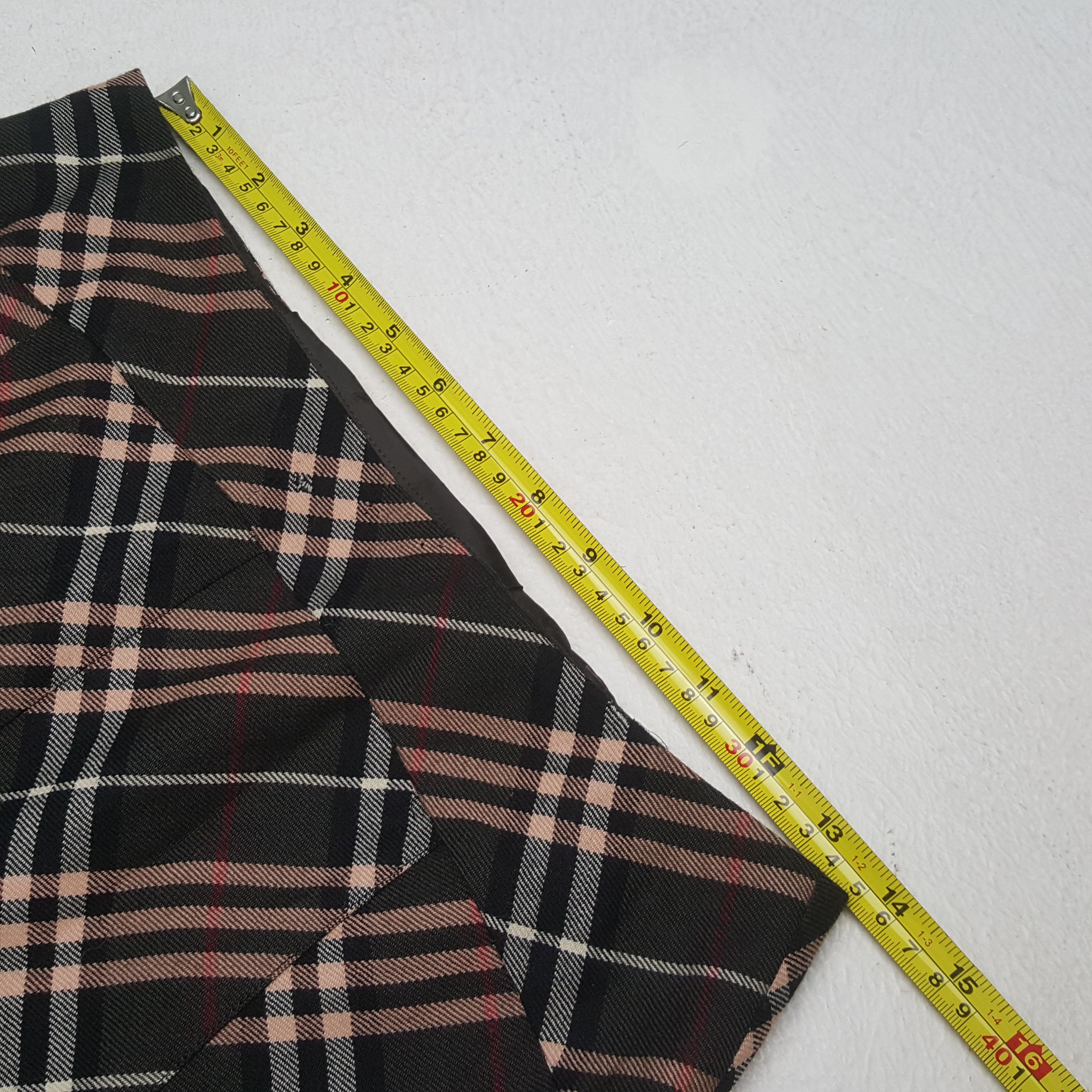 Burberry Vintage Burberry Blue Label Fashion Brand Skirts RR28 Size 27" / US 4 / IT 40 - 5 Thumbnail