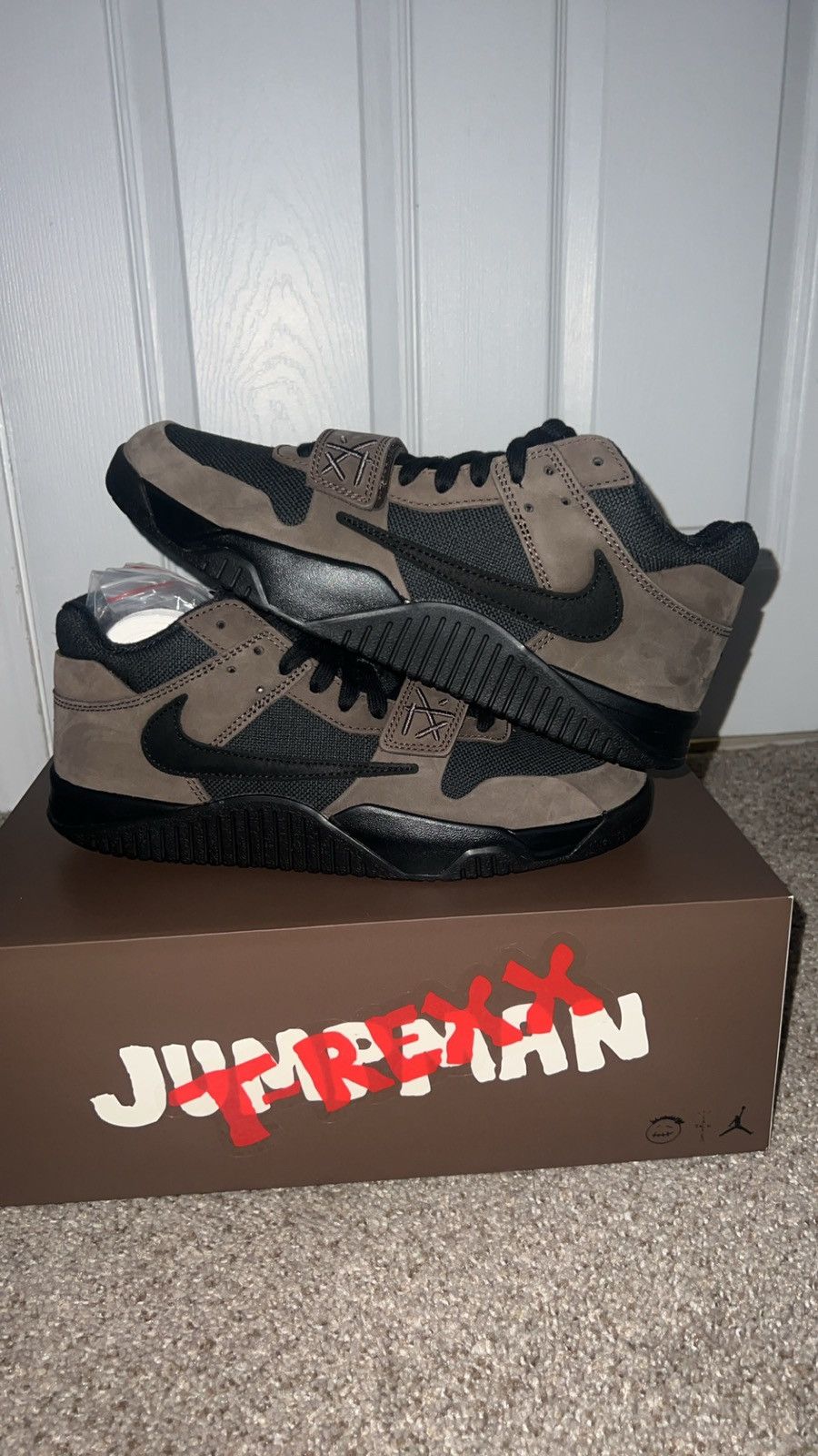 Jordan Brand × Travis Scott Jordan jumpman jack TR Dark mocha Size US 9.5 / EU 42-43 - 2 Thumbnail