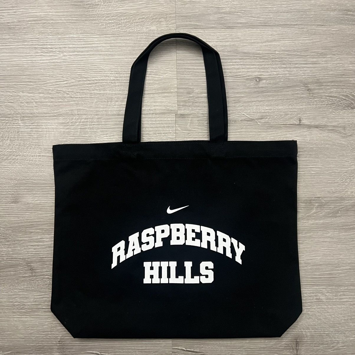 The GV Gallery GV Gallery Raspberry Hills Nike Tote Bag Size ONE SIZE - 2 Thumbnail