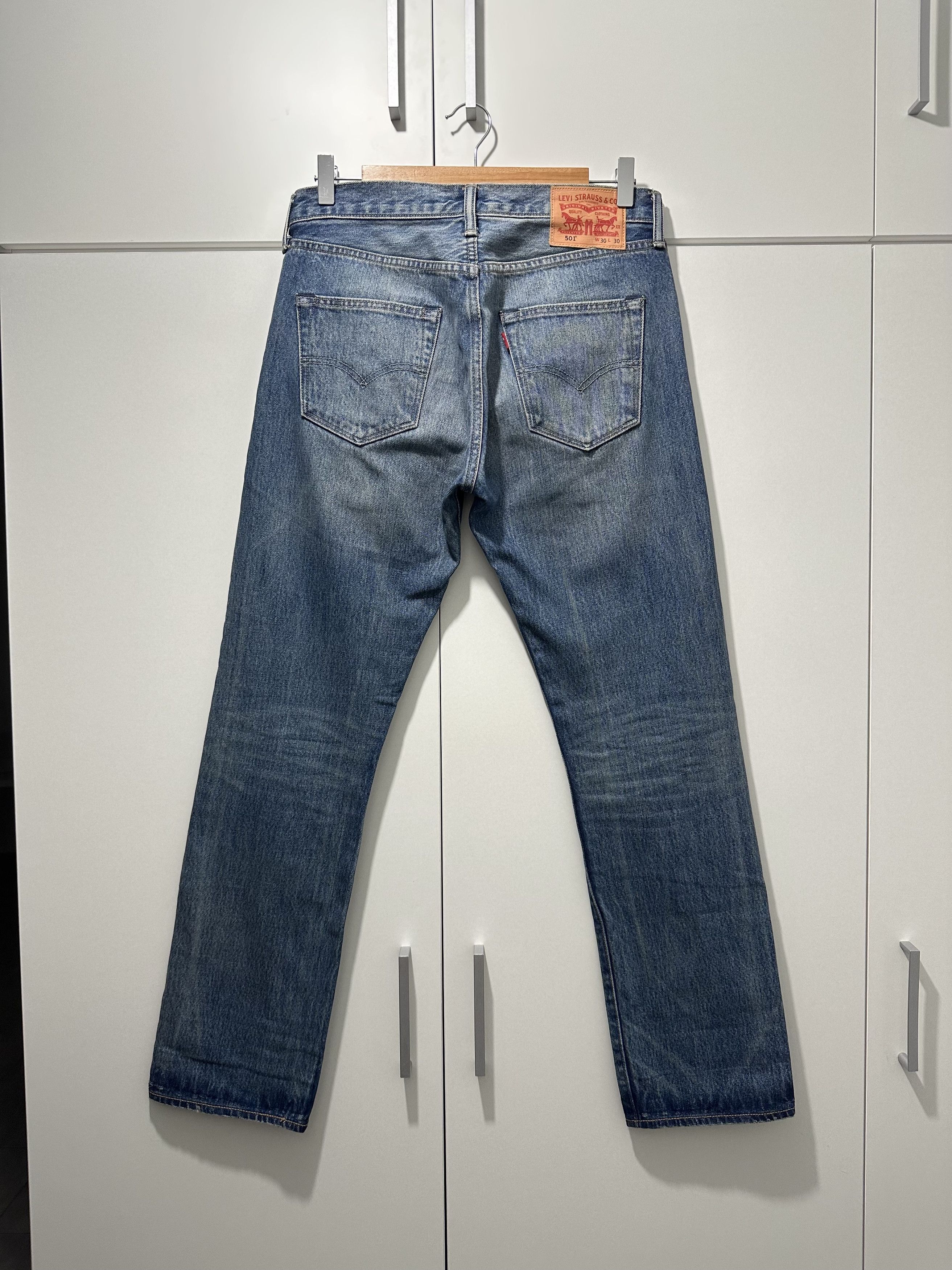 Levi's Levi's 501 Blue Straight Denim Jeans W30 L 30 Size US 30 / EU 46 - 2 Thumbnail