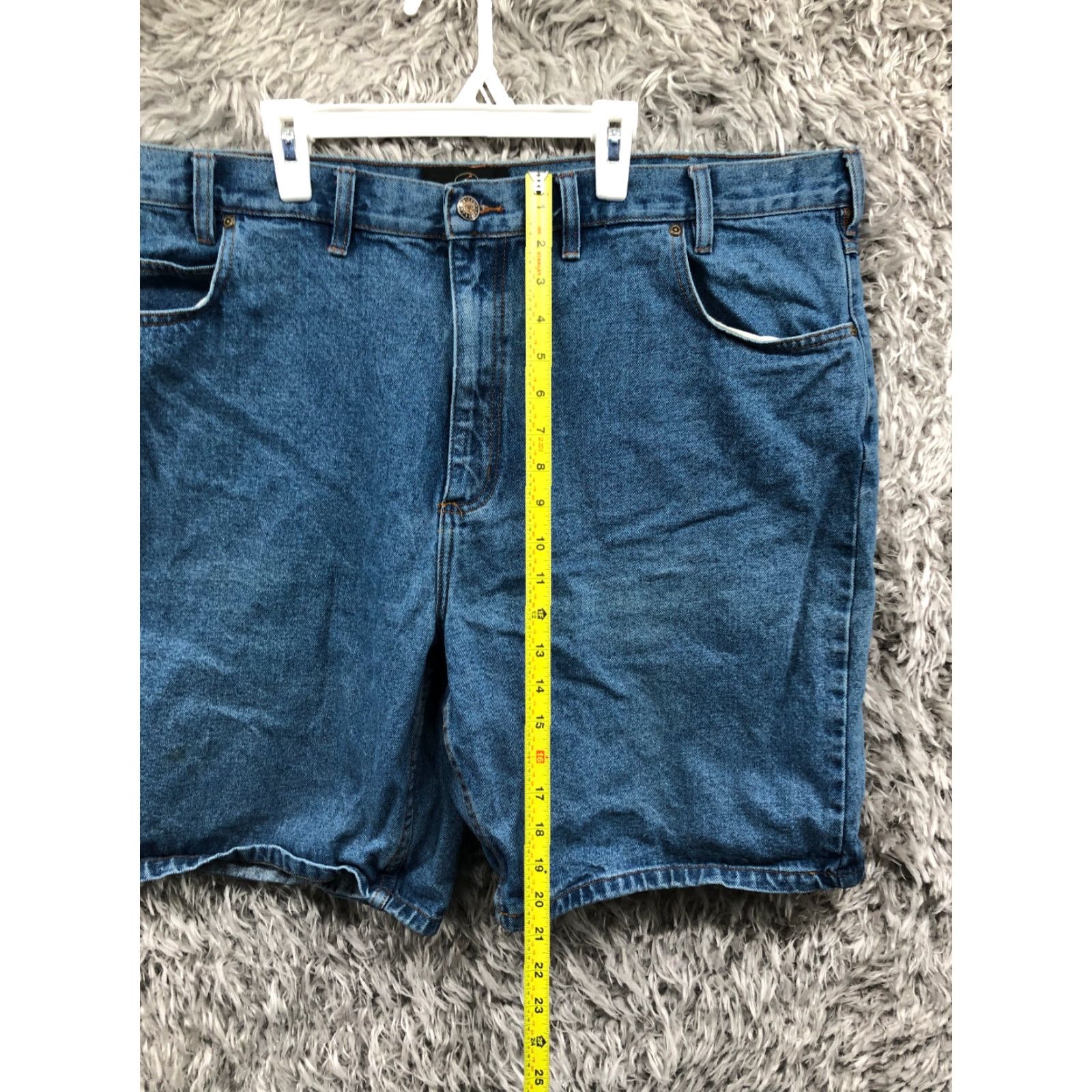 Vintage RedHead Shorts Mens 44 Mid Rise Dark Wash Blue Denim Jean Bermuda Shorts Regular 5-Pocket Vintage? No Size US 44 / EU 60 - 3 Thumbnail