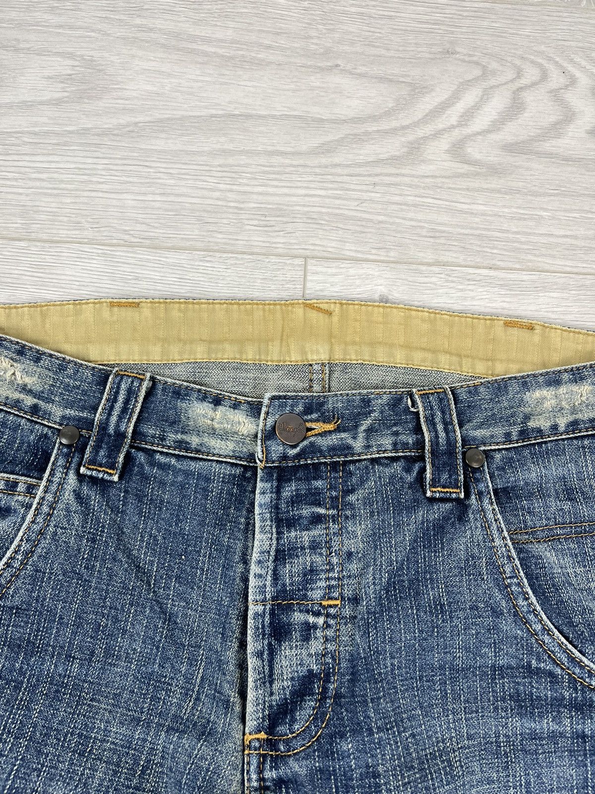 Wrangler Wrangler Vintage 90s Boot Cut Distressed Denim Pants Jeans Size US 32 / EU 48 - 5 Thumbnail