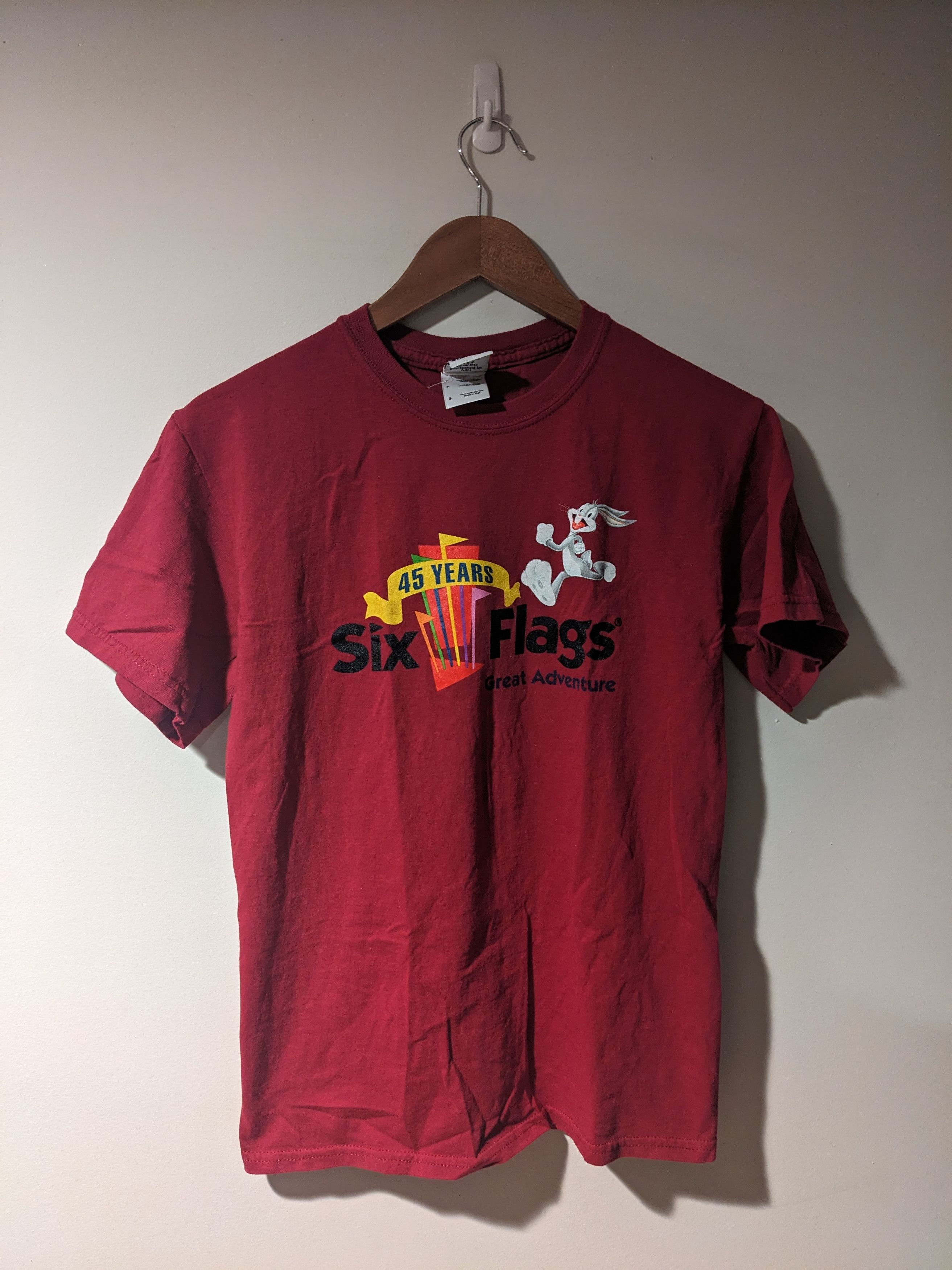 Cartoon Network × Gildan × Vintage Vintage 2006 Six Flags Looney Tunes Bugs Bunny Small T-Shirt Size US S / EU 44-46 / 1 - 1 Thumbnail