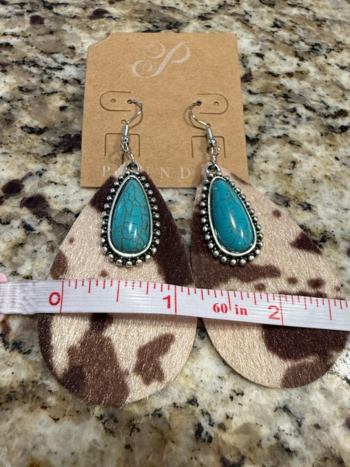 Other Western cow pattern turquoise color beaded dangle earrings Size ONE SIZE - 4 Thumbnail