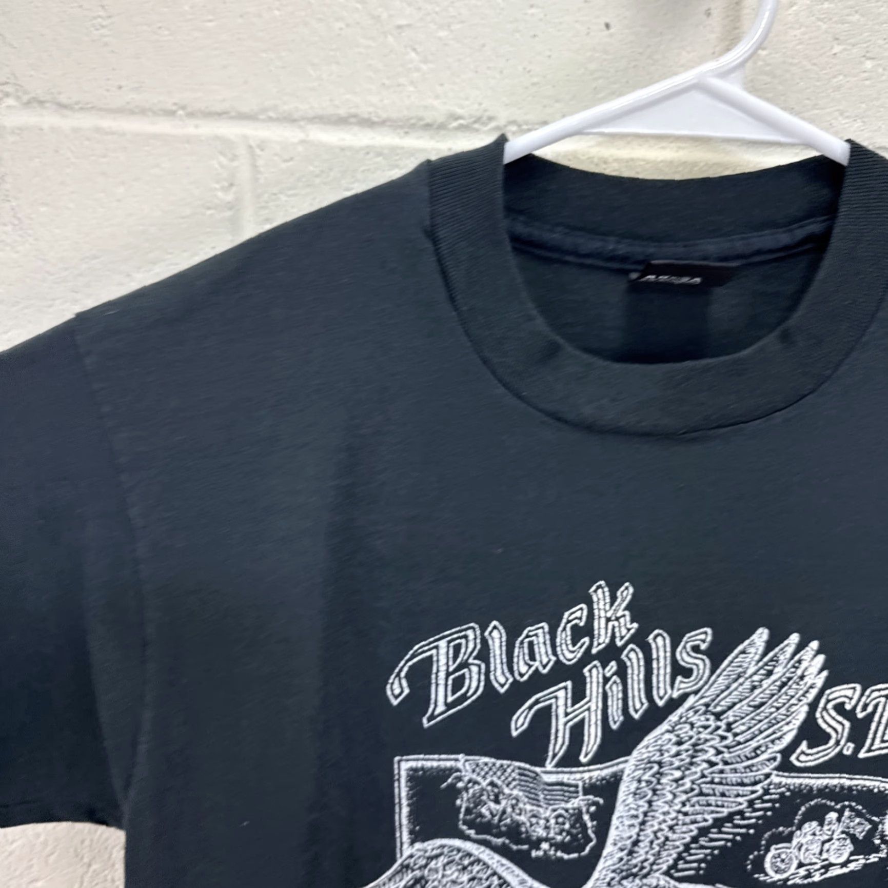 Vintage VINTAGE Sturgis 50th Anniversary Black Hills Rally T Shirt L Men Black Eagle Rushmore 1990s Screen Stars Graphic Tee Size US L / EU 52-54 / 3 - 4 Thumbnail