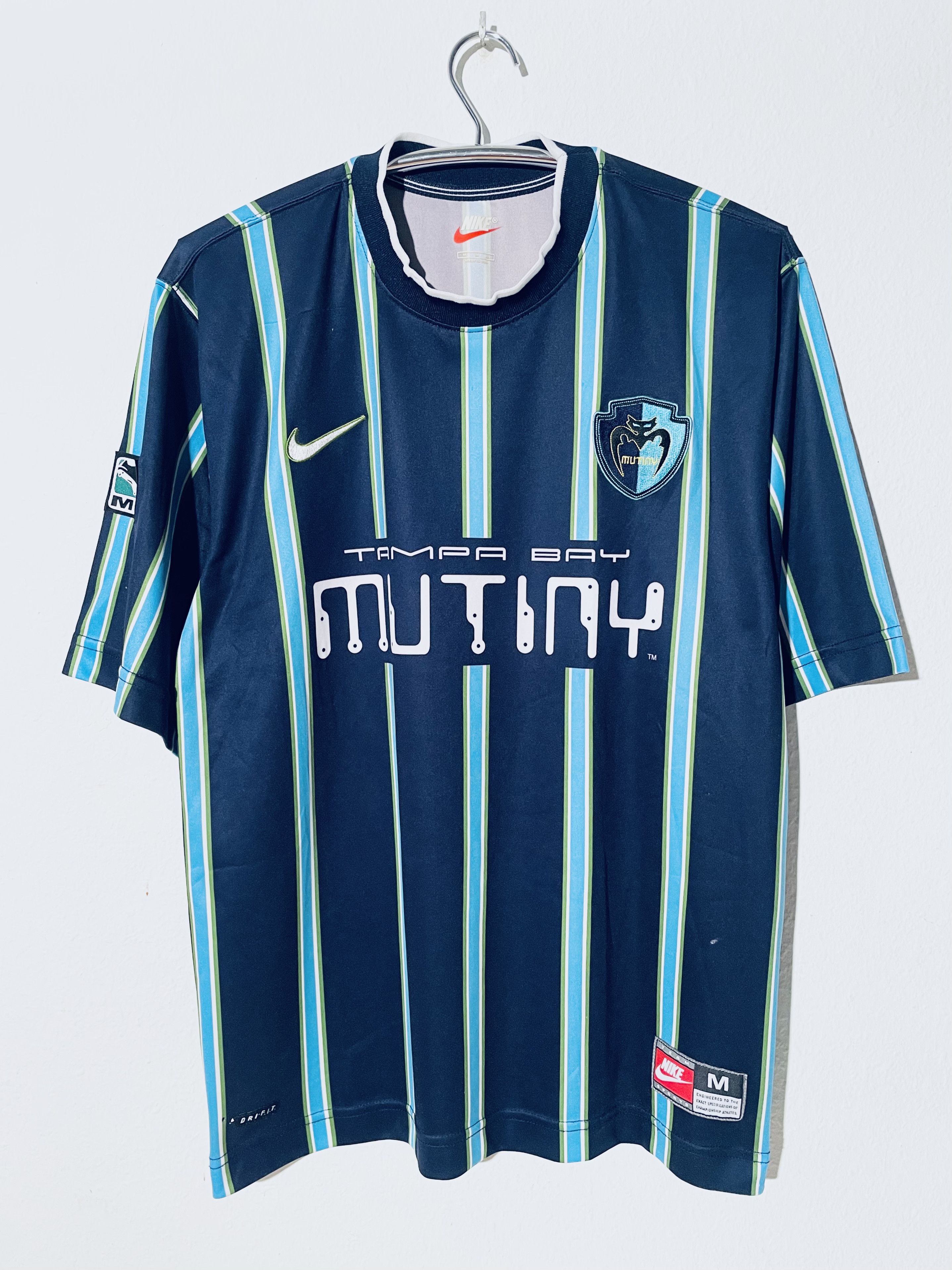 Nike Tampa Bay Mutiny Home Jersey 1998 - 2000 98-2000 MLS Size US M / EU 48-50 / 2 - 1 Thumbnail