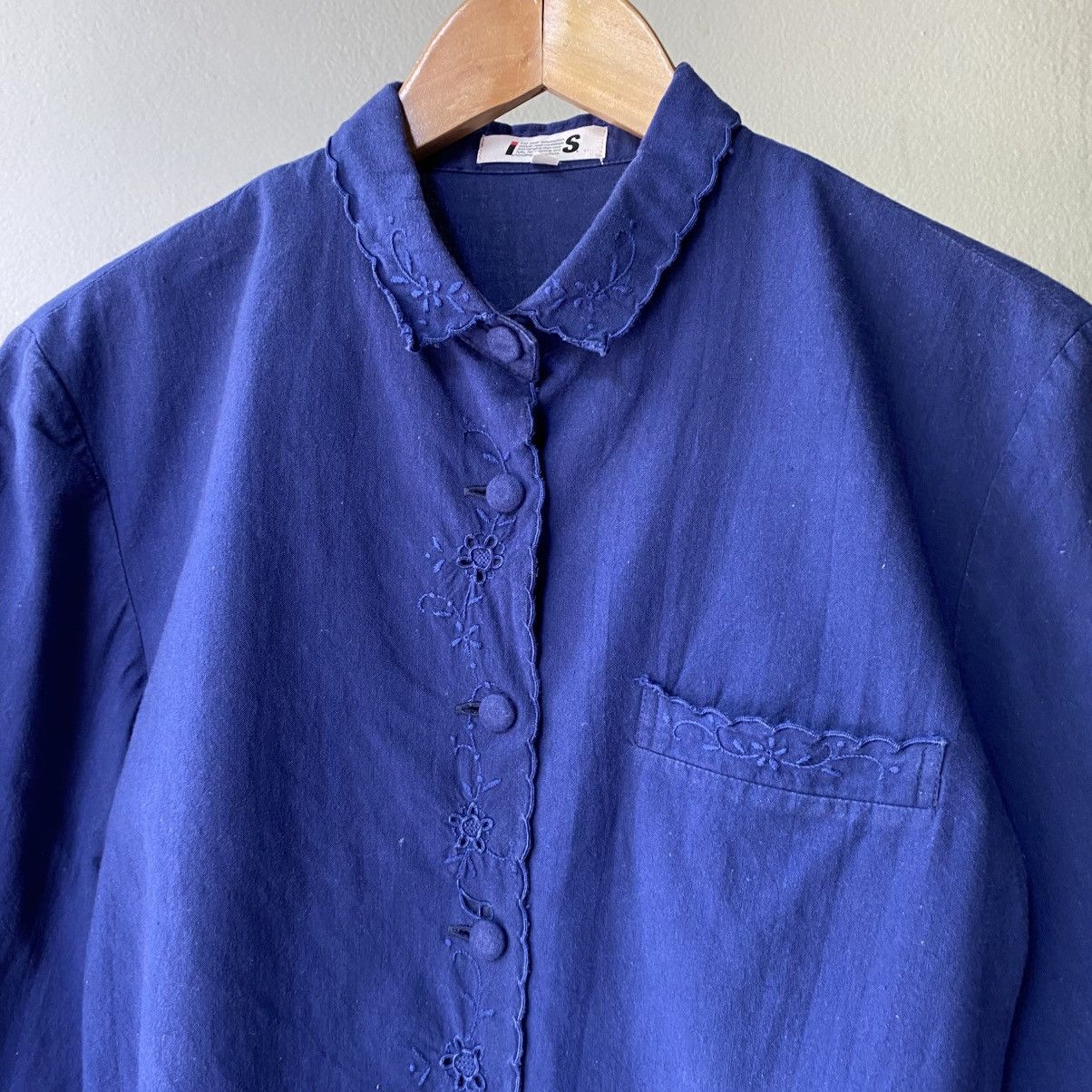 Issey Miyake I.S. Issey Miyake Navy Embroidered Lace Blouse Size L / US 10 / IT 46 - 19 Thumbnail