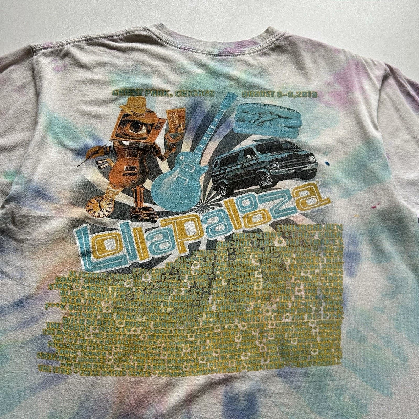 Vintage Vintage Lollapalooza T Shirt Large Tie Dye 2010 Chicago Rare Size US L / EU 52-54 / 3 - 5 Thumbnail