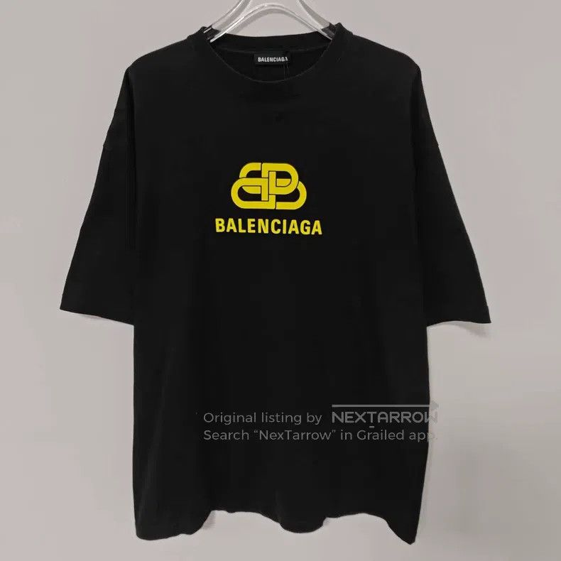 Other Balenciaga Buckle Short Sleeve Size US M / EU 48-50 / 2 - 1 Thumbnail