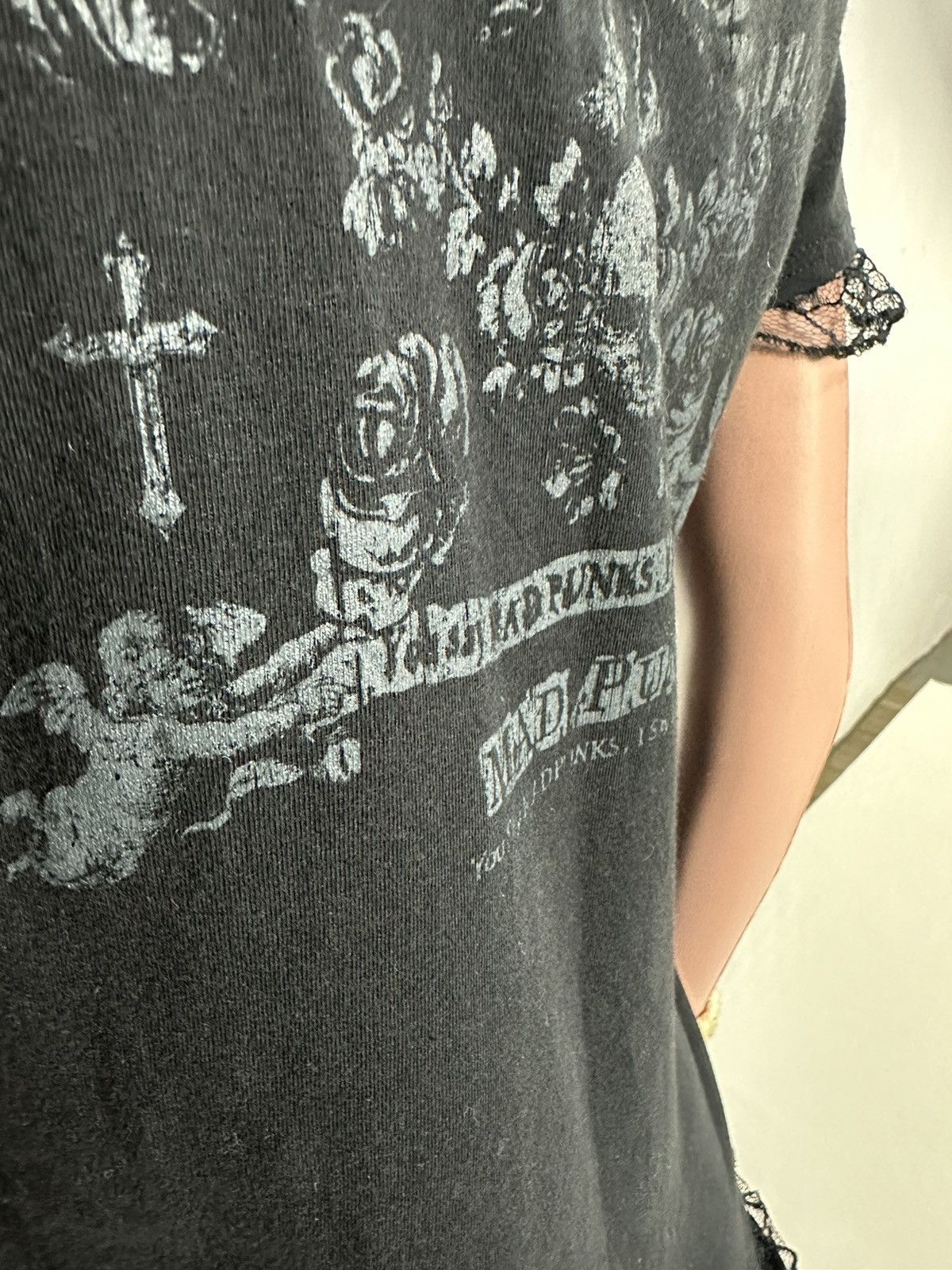Japanese Brand Mad Punk Beautiful Rock Star Skull angel art Tshirt Size L / US 10 / IT 46 - 19 Thumbnail
